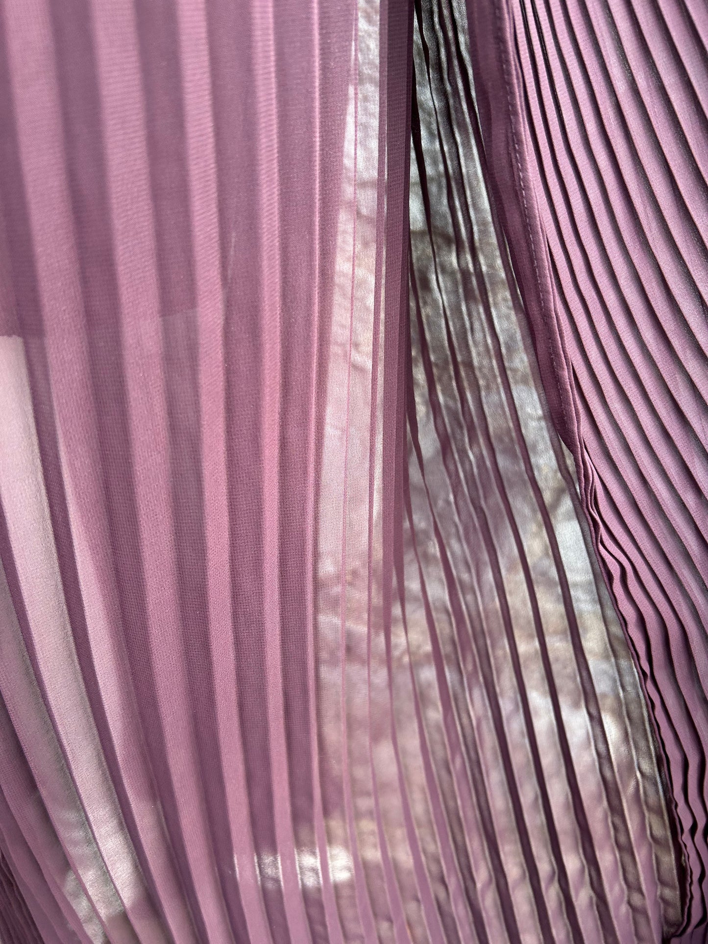 Maroon pleated maxi skirt uk 10