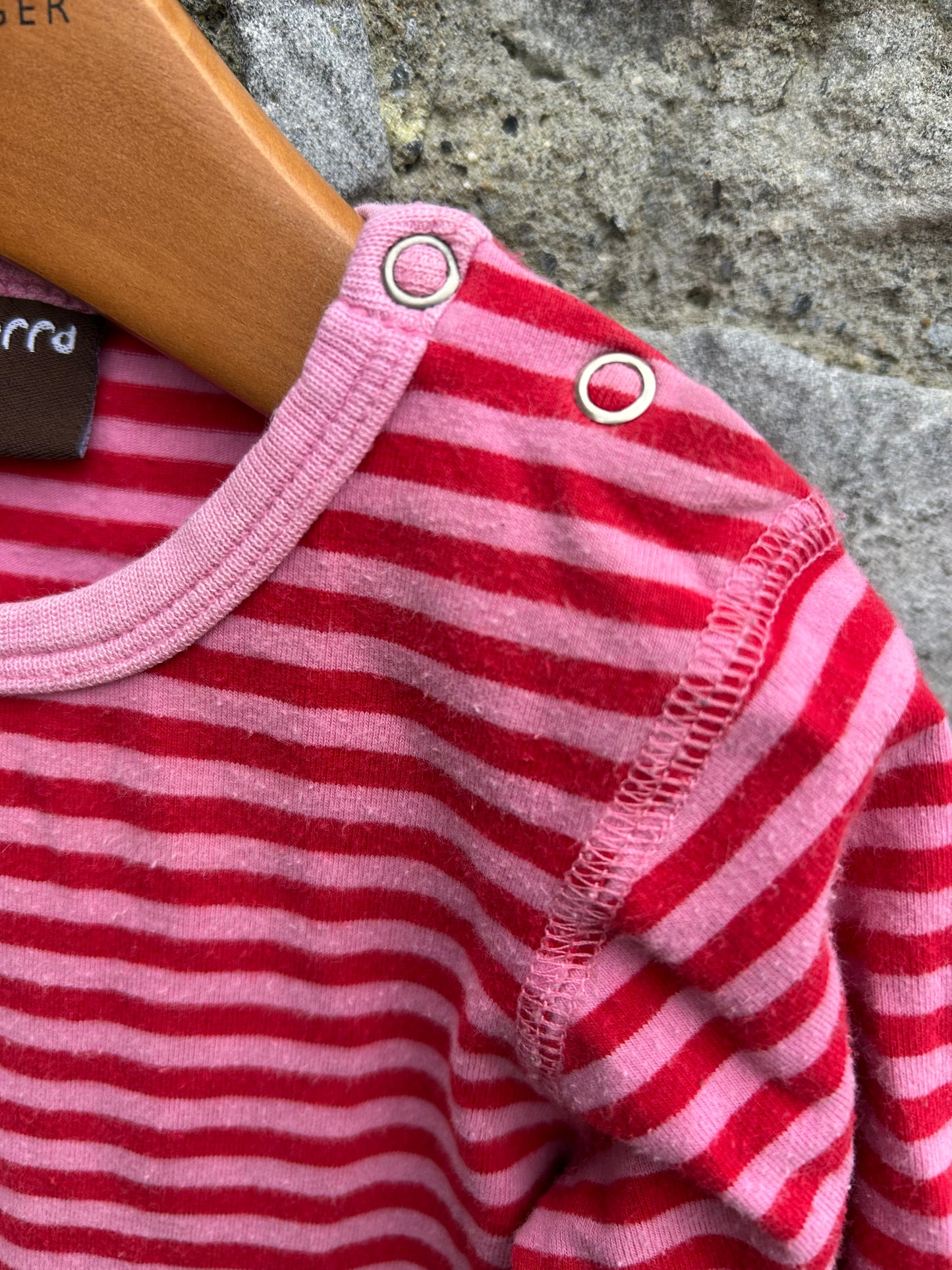 Cerise&pink stripy vest 9-12m (74-80cm)