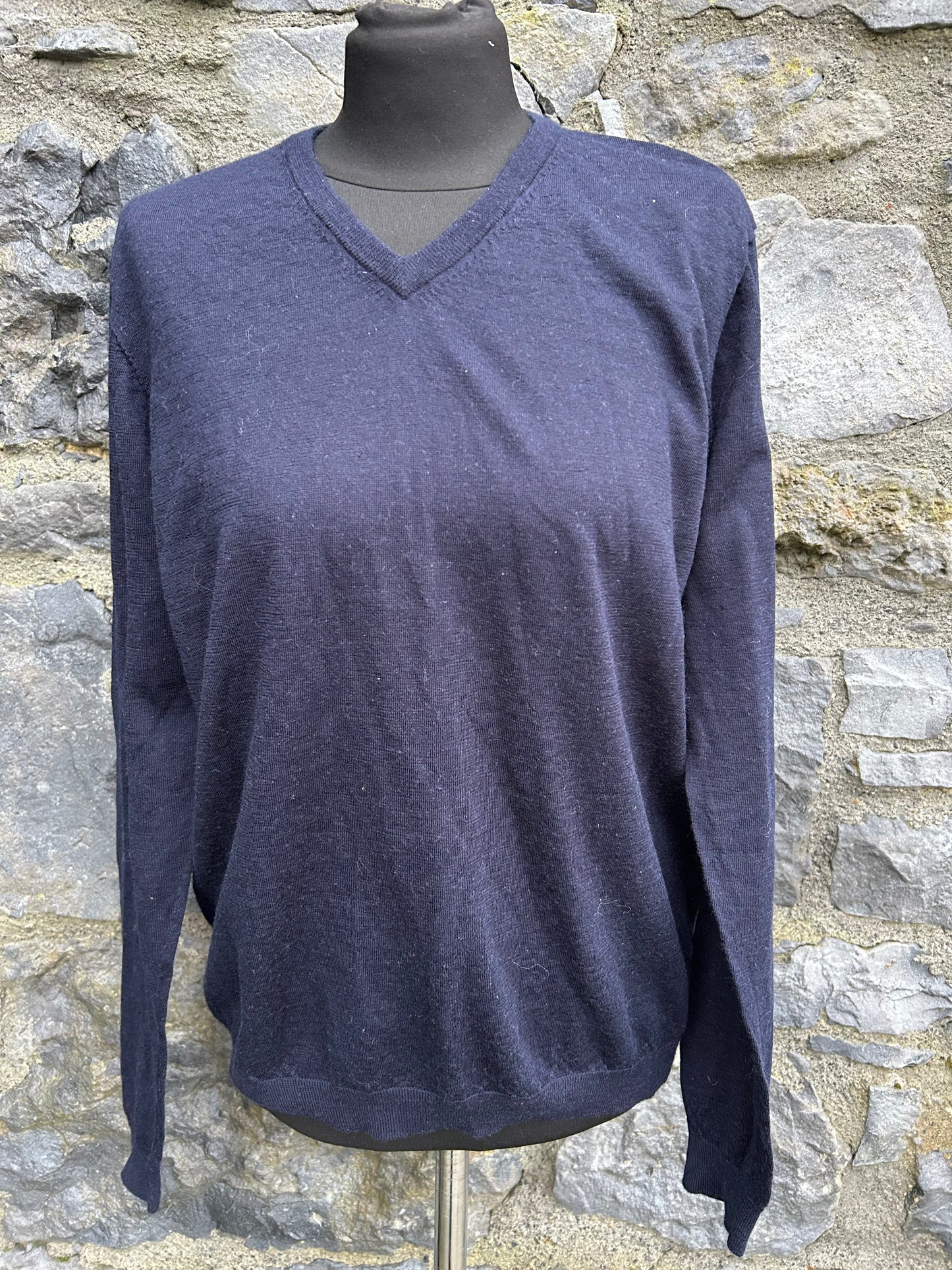 Navy merino wool jumper Small