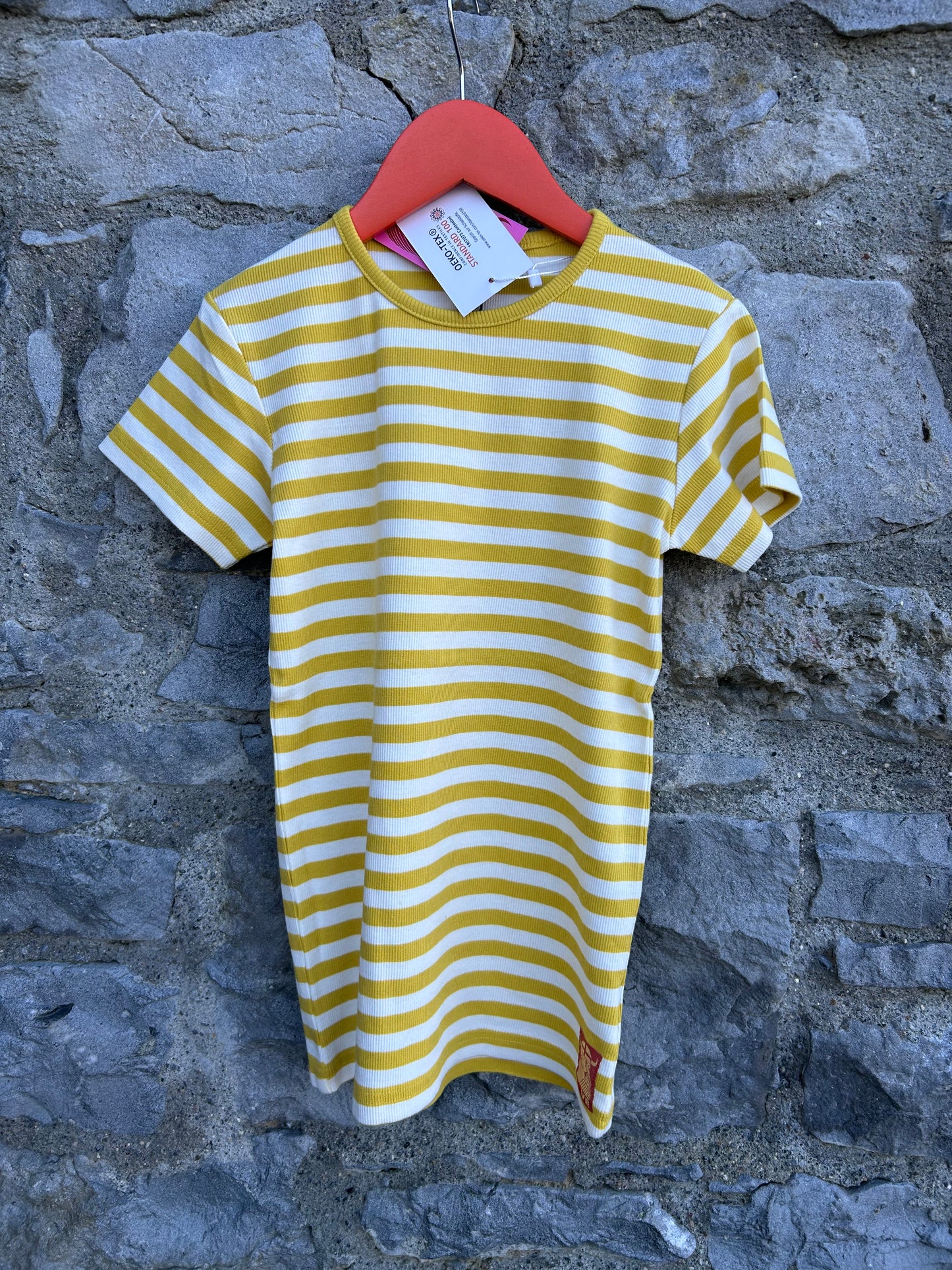 Yellow stripy T-shirt 6-7y (116-122cm)