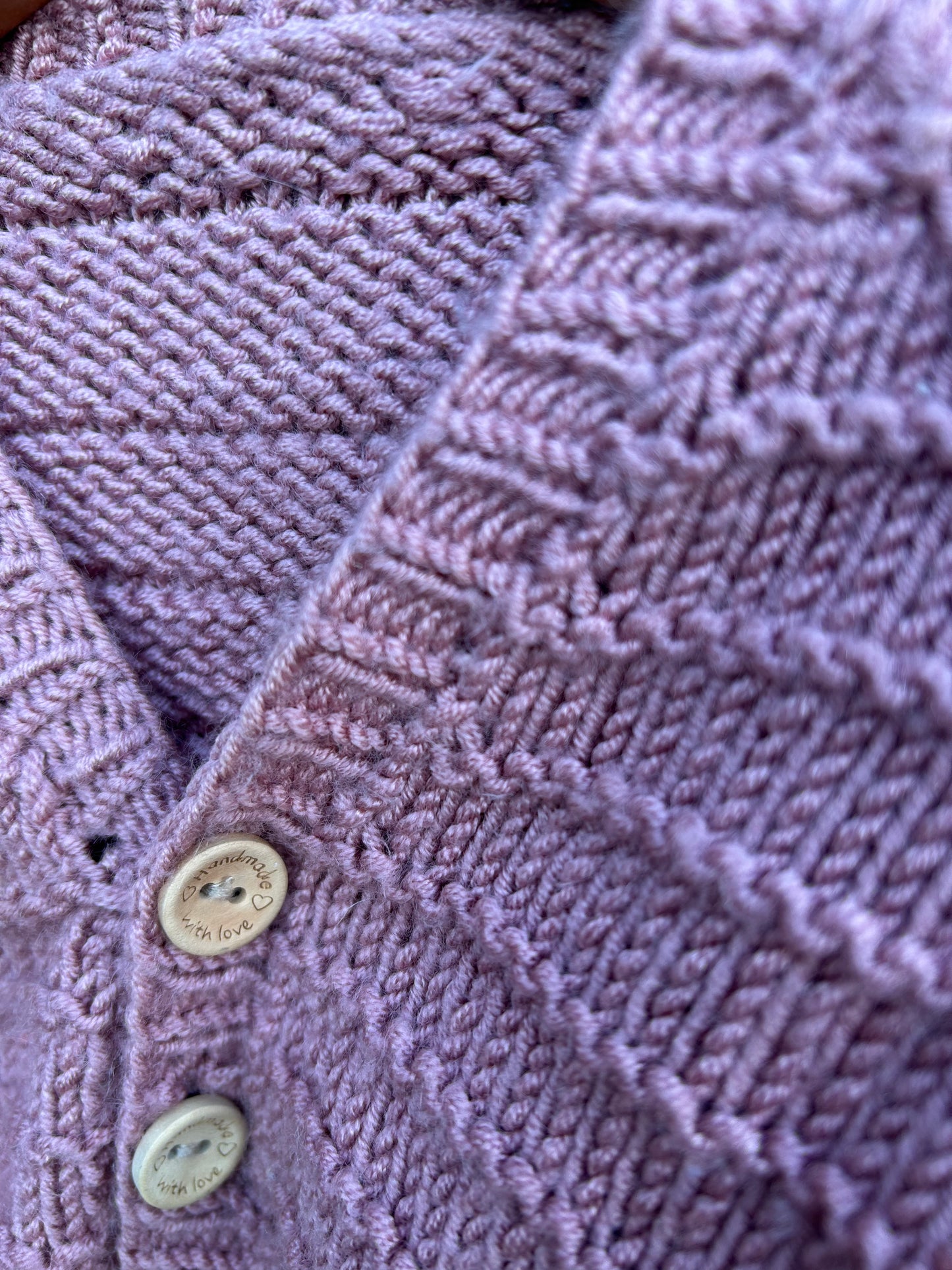 Dusty pink cardigan 6m (68cm)