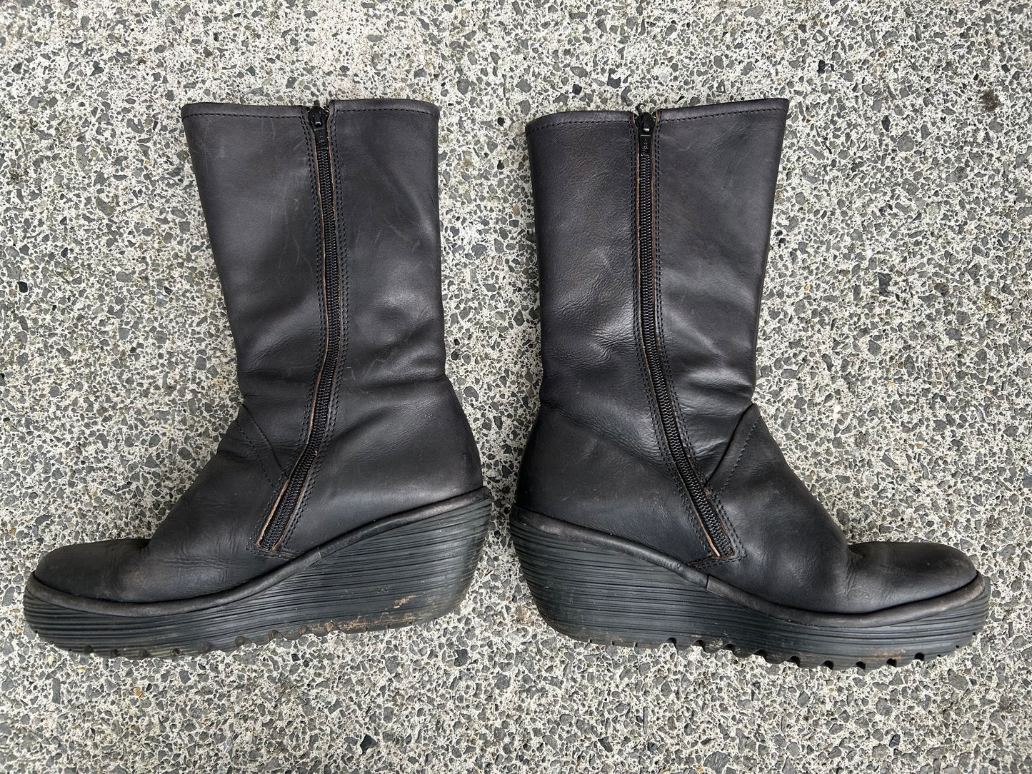 Black boots uk 5 (eu 38)