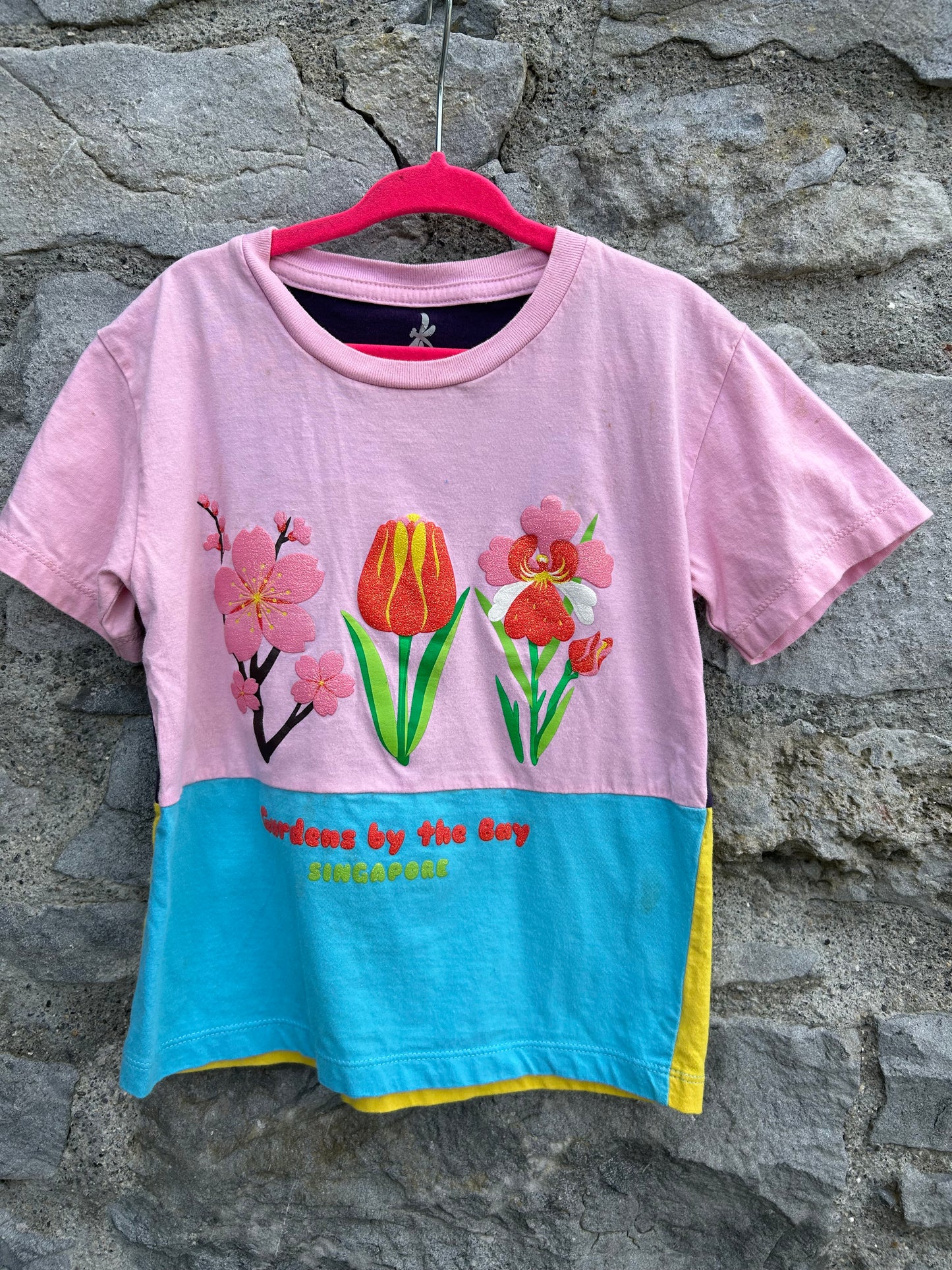 Flowers pink T-shirt 4-5y (104-110cm)