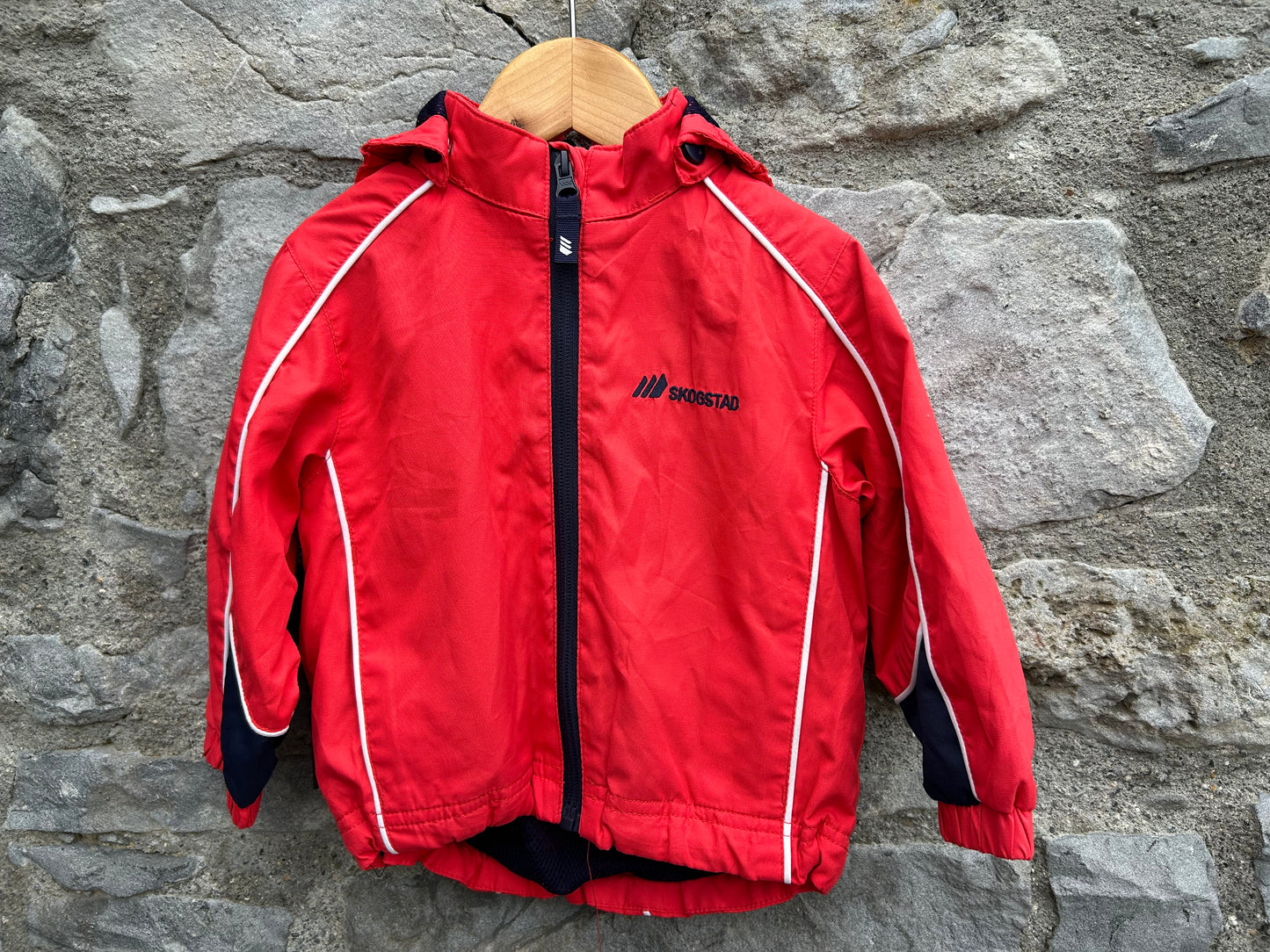 Red jacket 9-12m (74-80cm)
