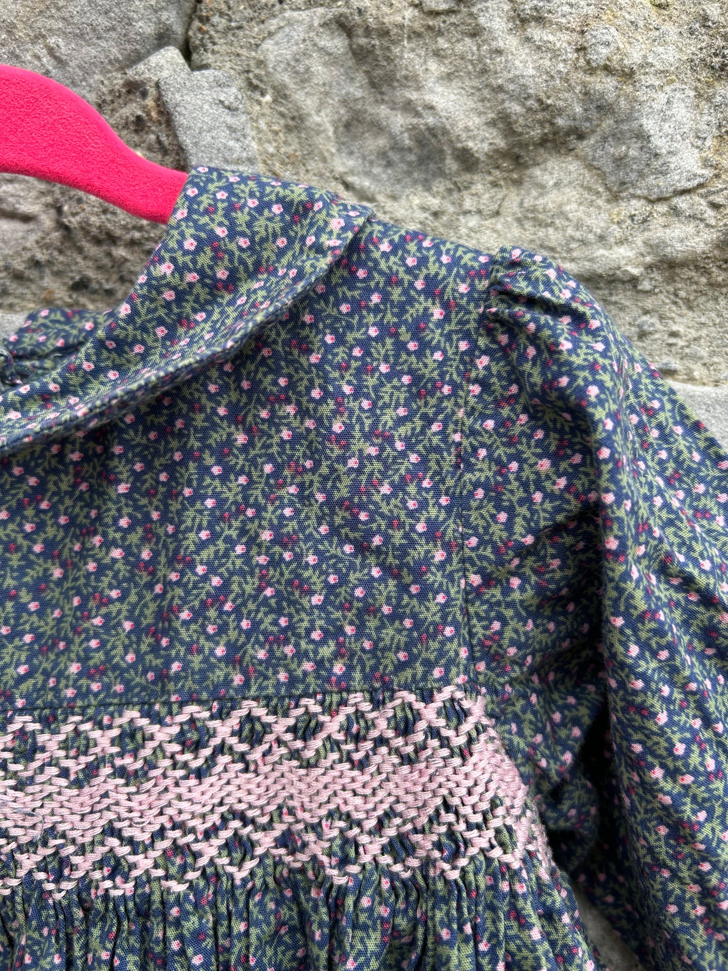 QE Pink flowers navy smock dress 18-24m (86-92cm)