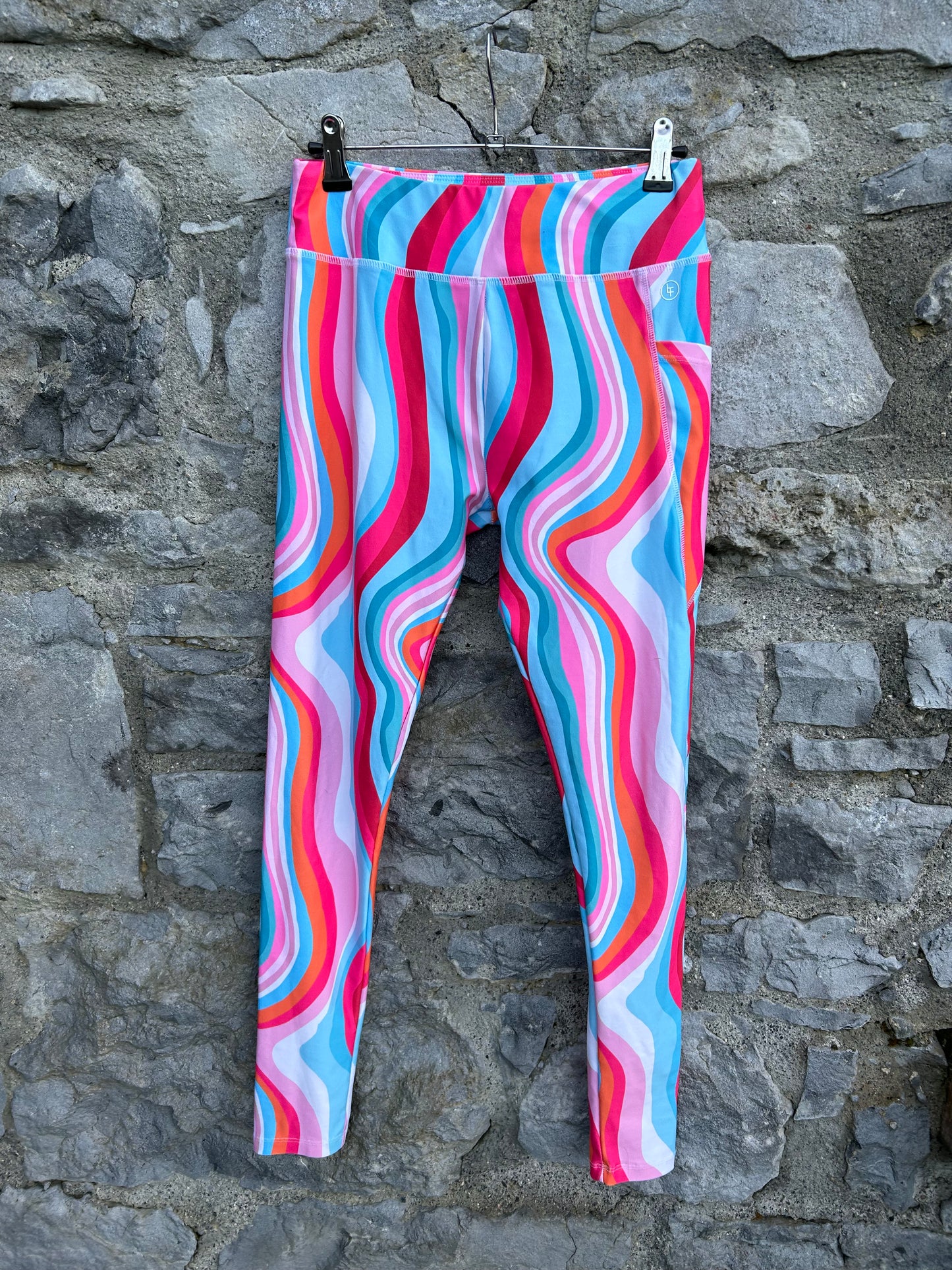 Colourful wavy leggings 12-13y (152-158cm)