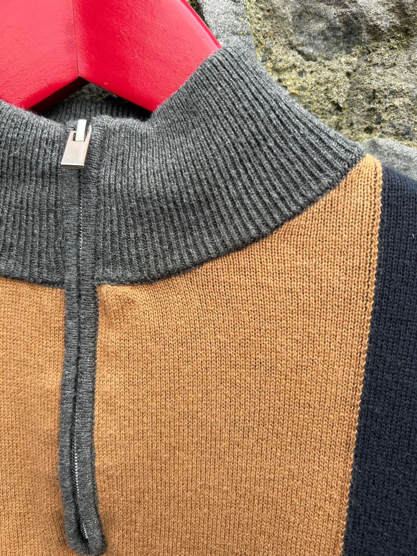 Beige&grey jumper 8-9y (128-134cm)
