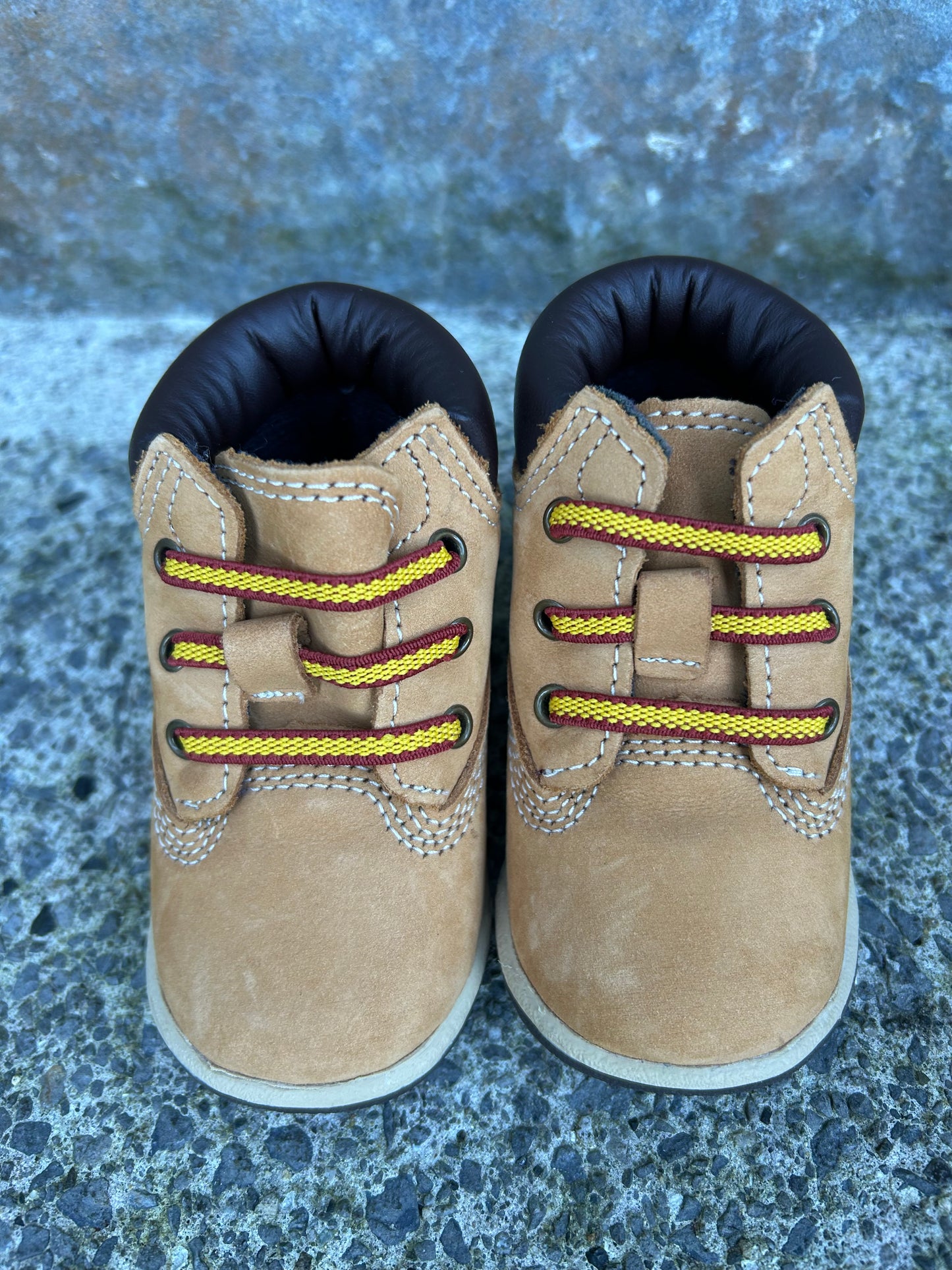 Brown suede boots uk 1.5 (eu 17)