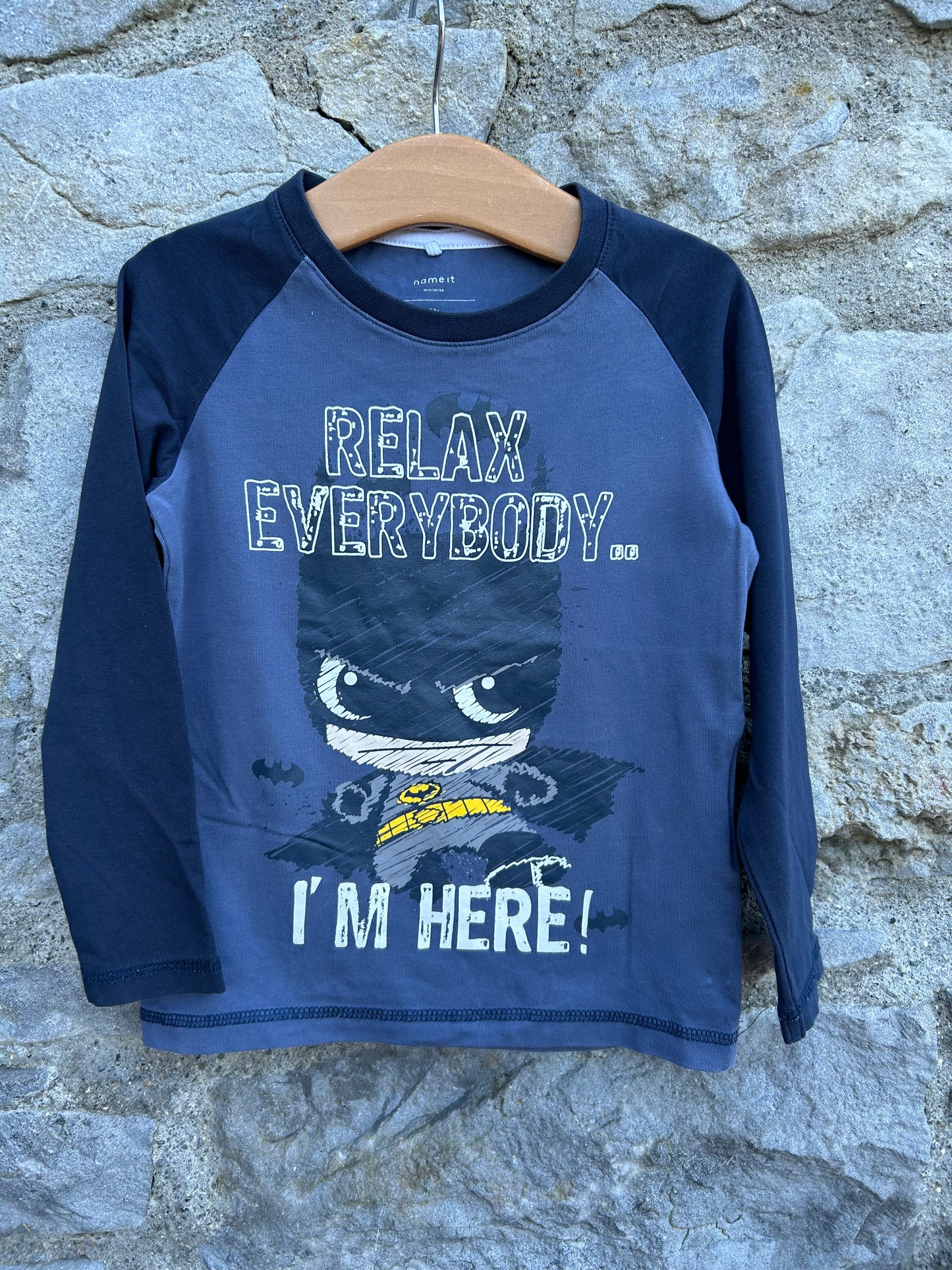 Batman navy raglan top 2-3y (92-98cm)