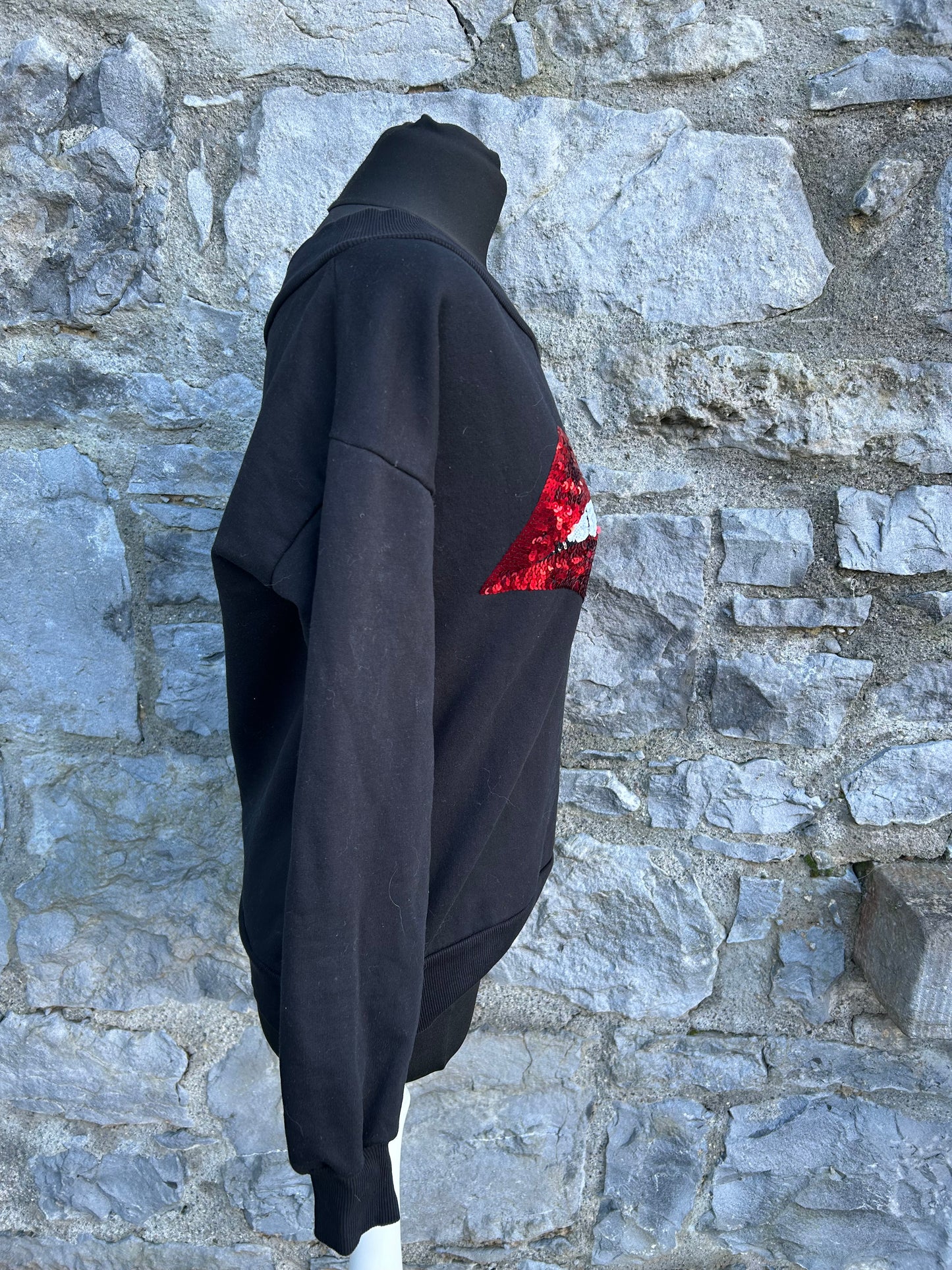 Sequin lips black sweatshirt uk 10