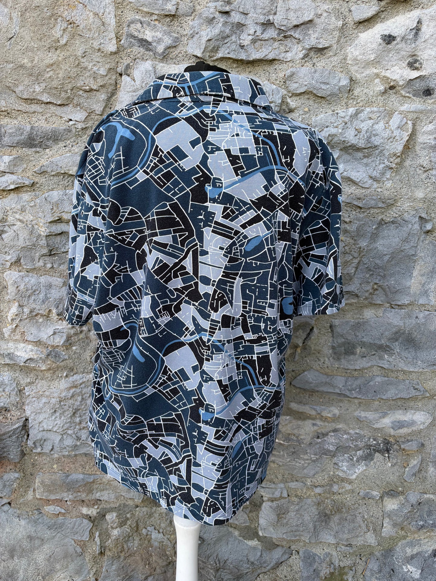 Abstract map design polo shirt Large