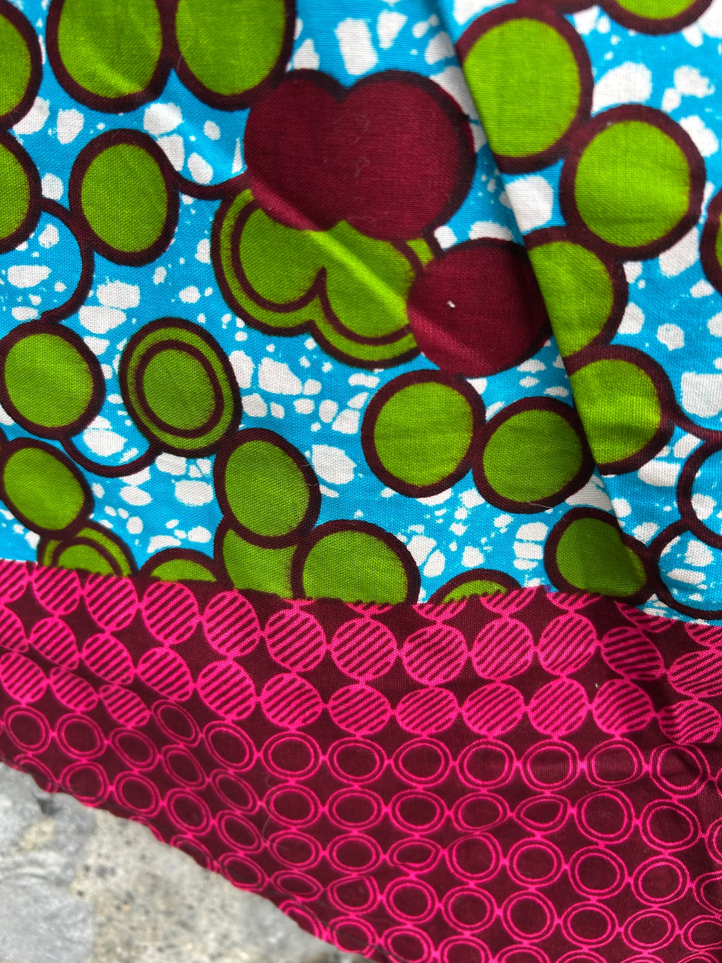 Green dots top 11y (146cm)