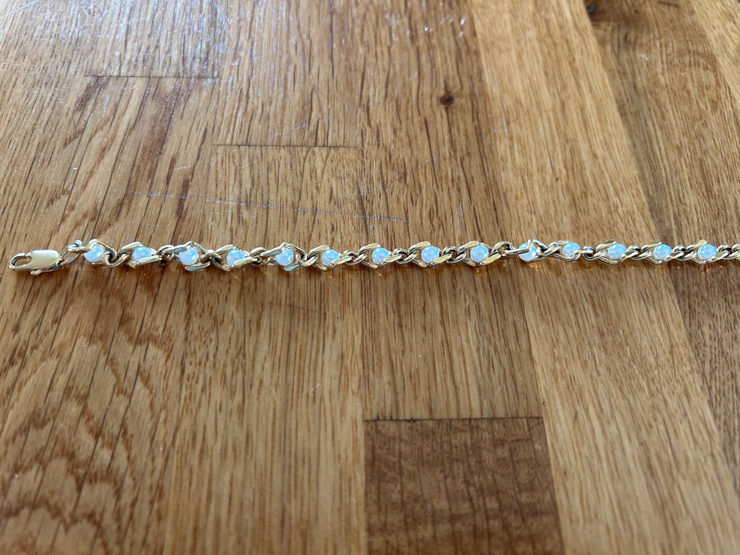 golden&pearl bracelet