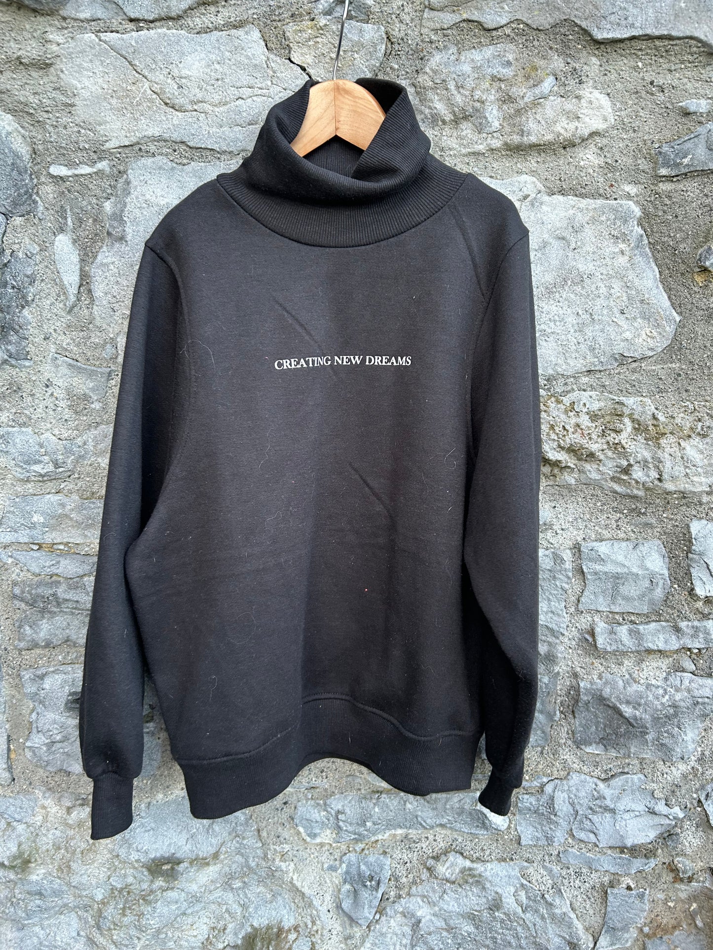 Creating black high neck sweatshirt 11-12y (146-152cm)