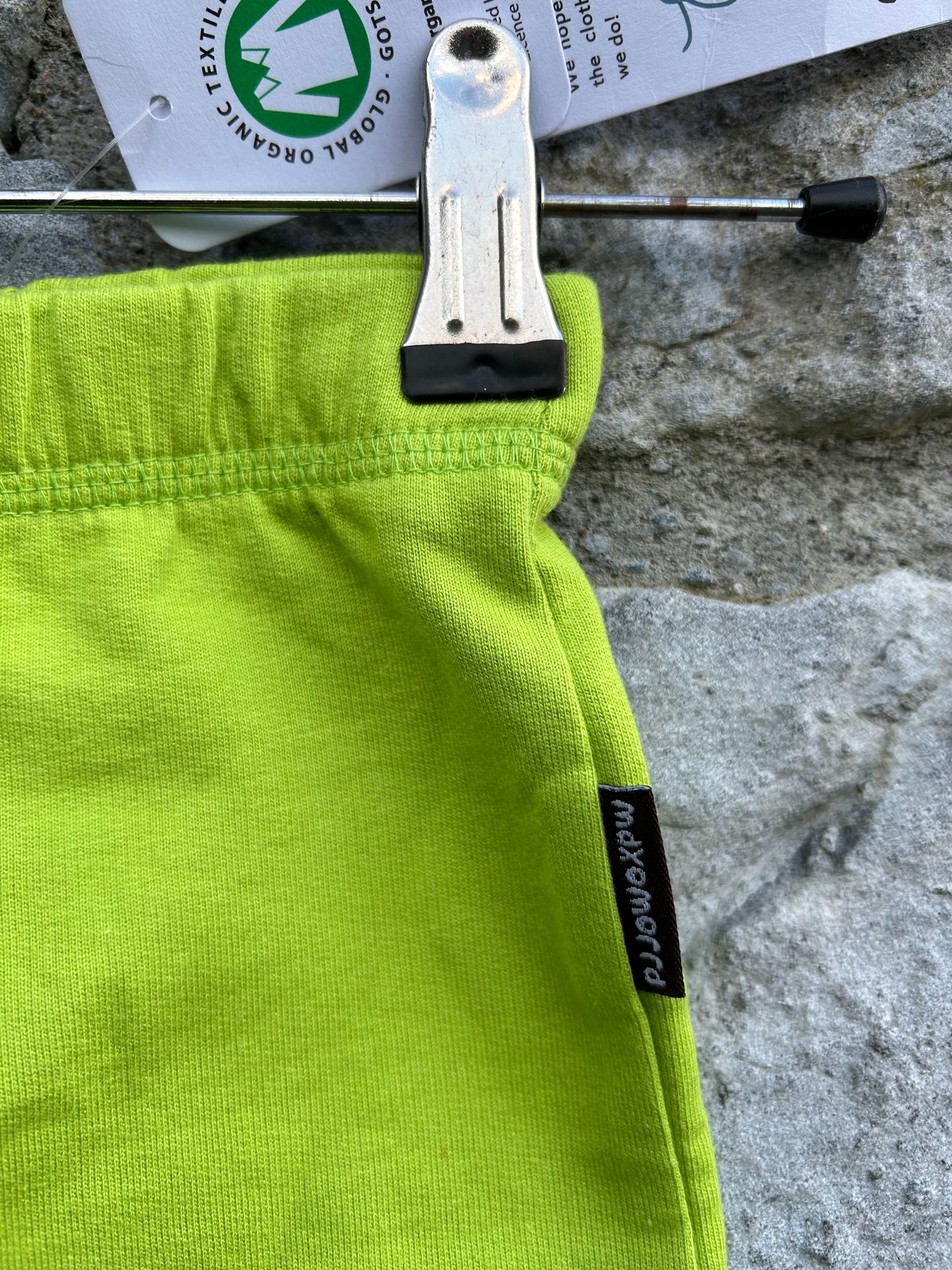 Lime green shorts 9-12m (74-80cm)
