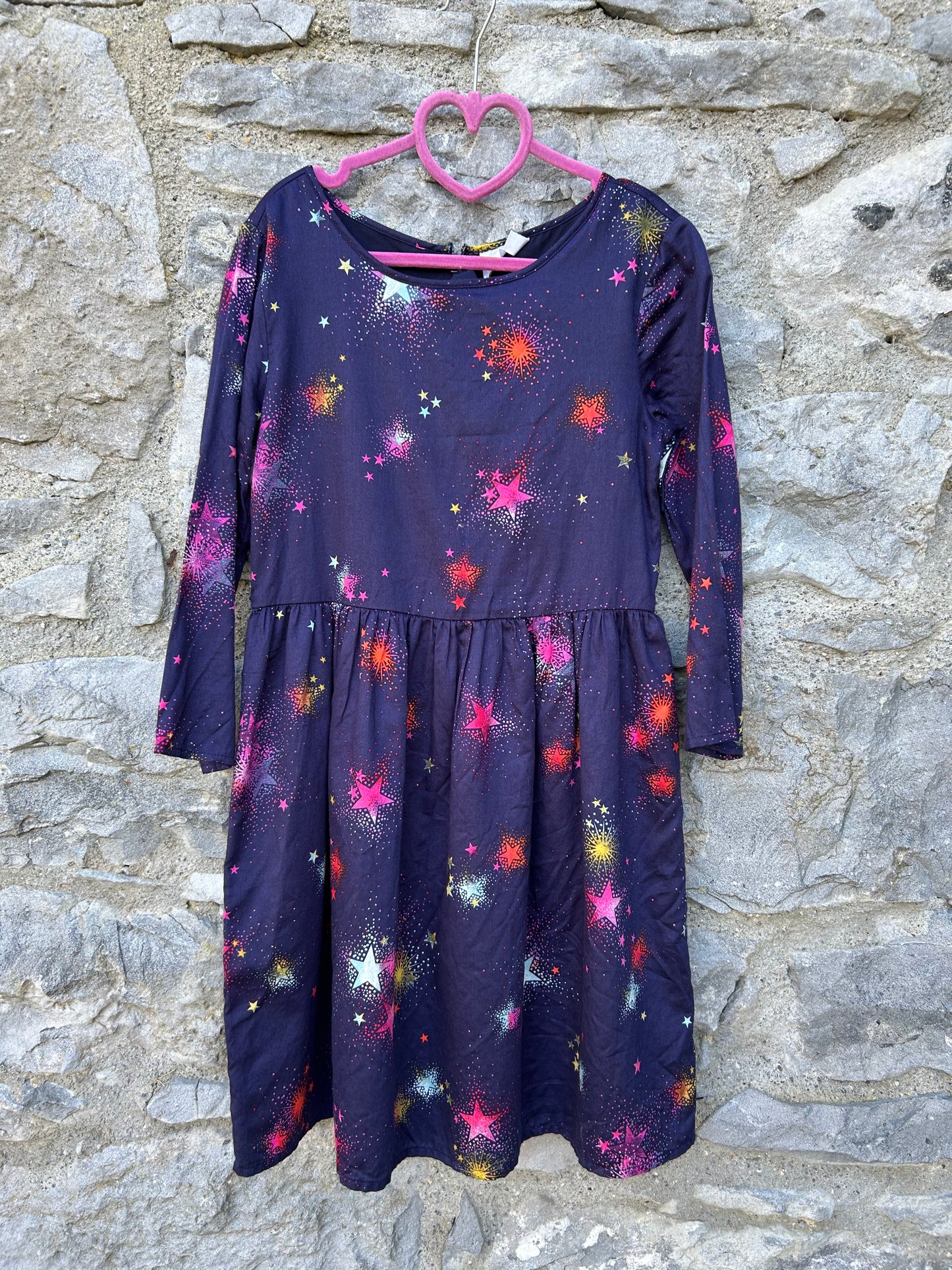 Stars purple dress 10-11y (140-146cm)
