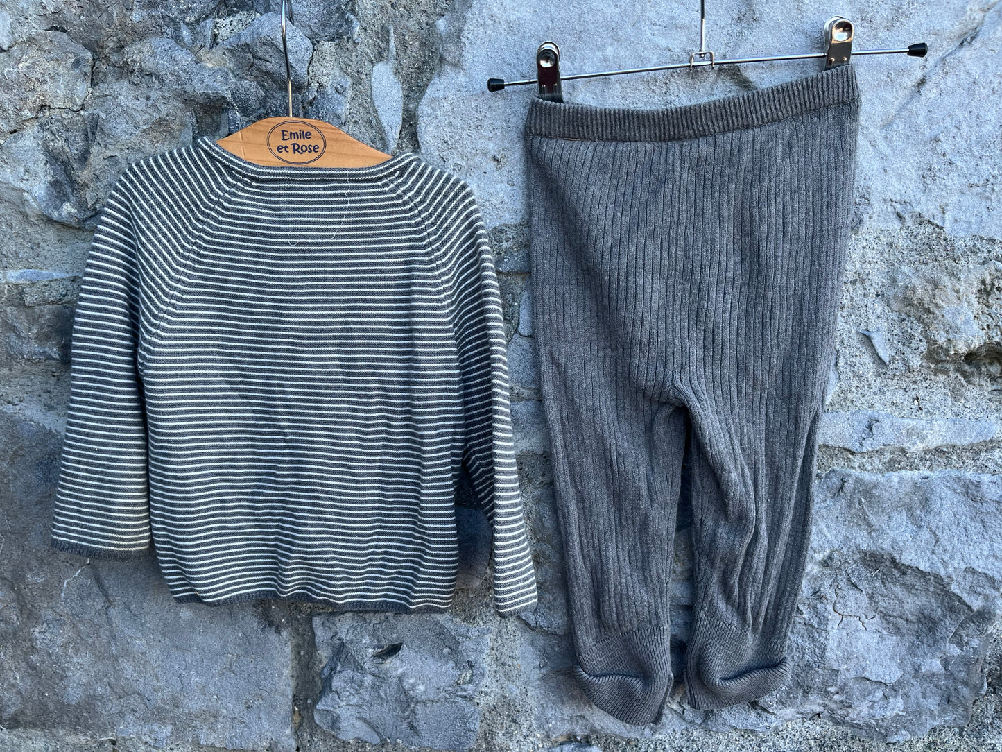 Grey stripy top&pants 9-12m (74-80cm)