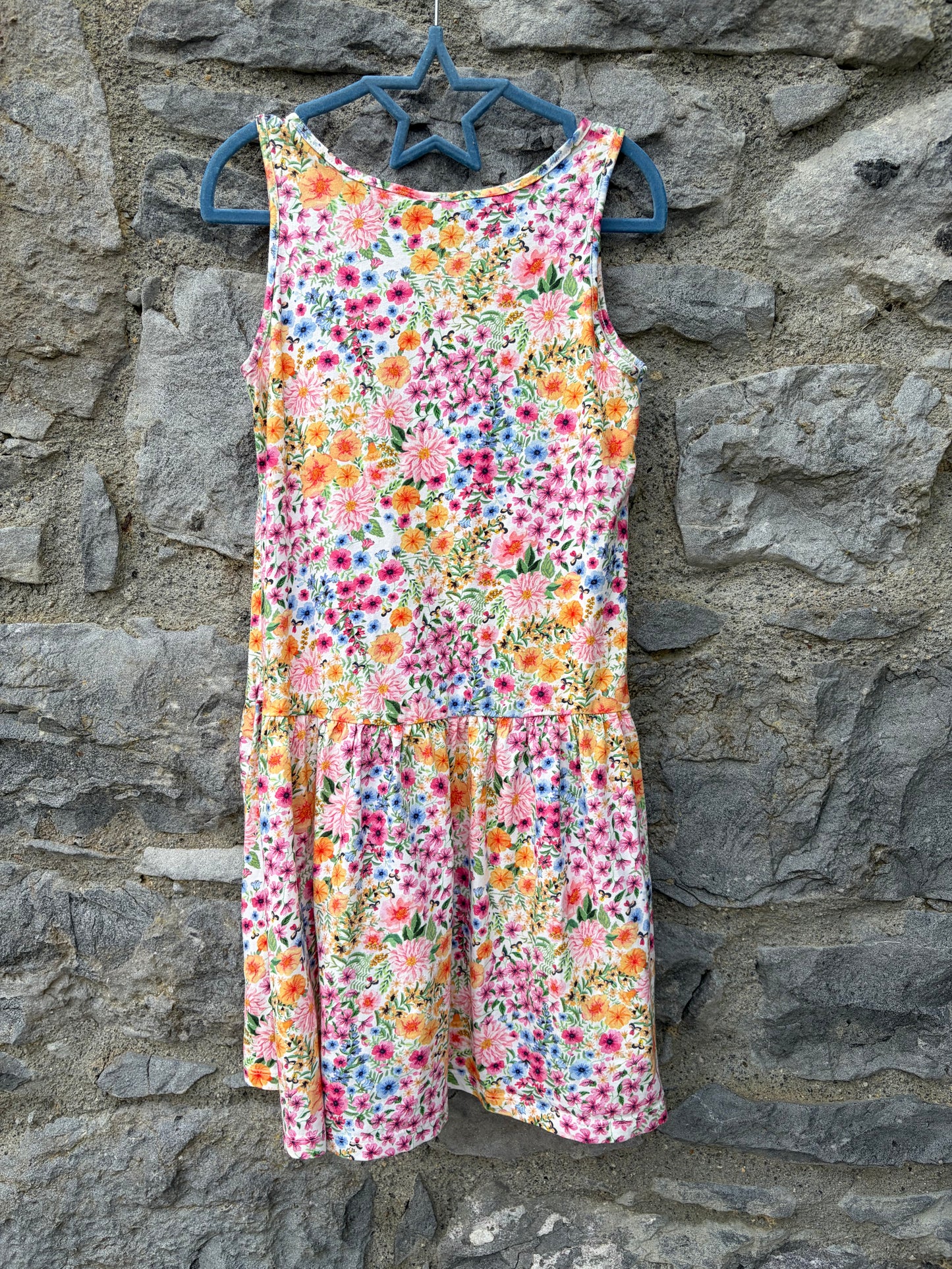 Colourful summer flowers dress 9-10y (134-140cm)