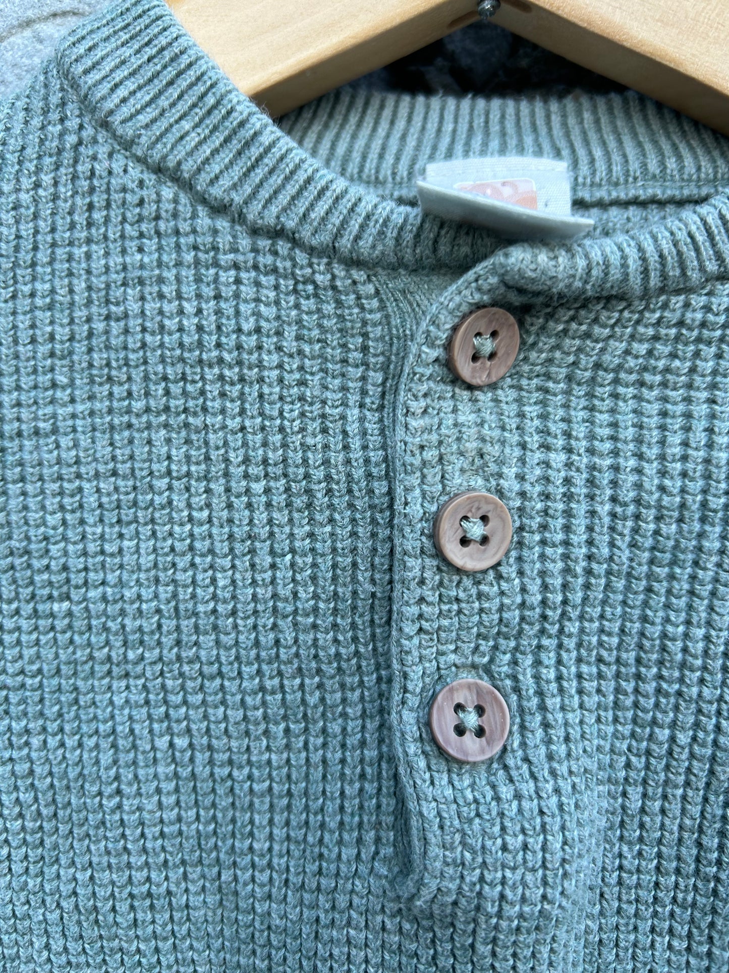 Khaki waffle top 12-18m (80-86cm)