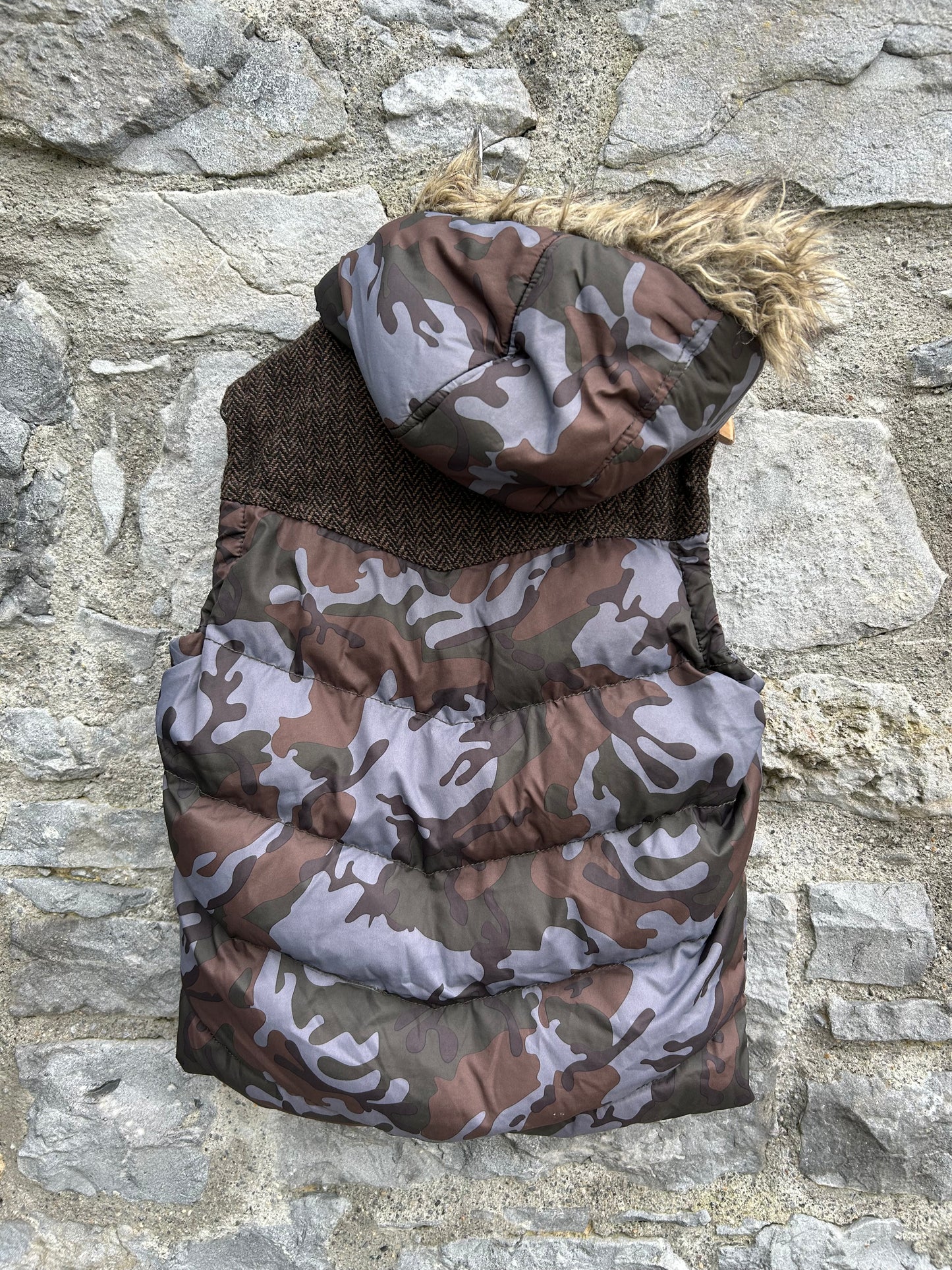 Tweed&camouflage puffy gilet 8-9y (128-134cm)