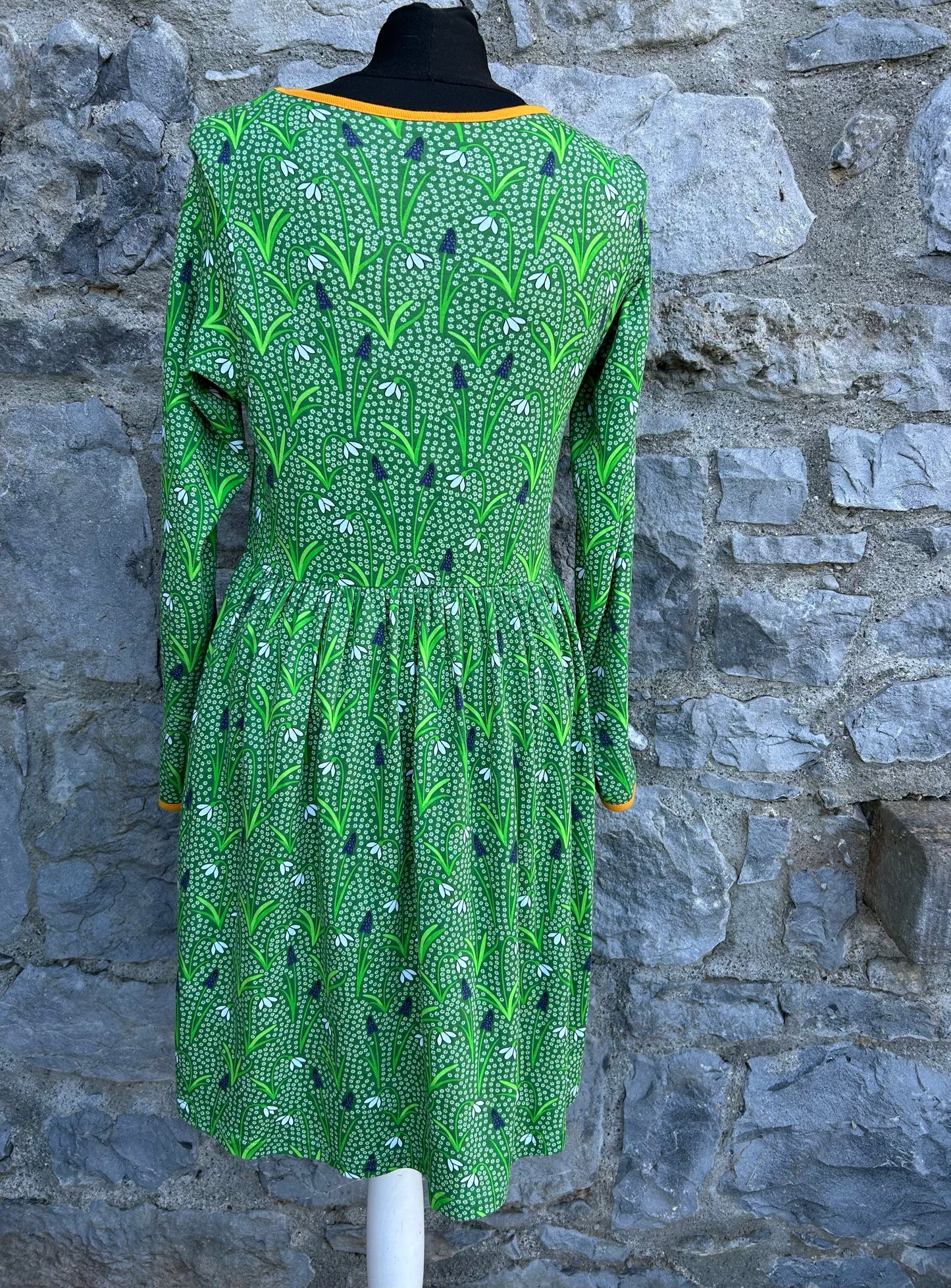 Snowdrops green gathered waist dress uk 8-10