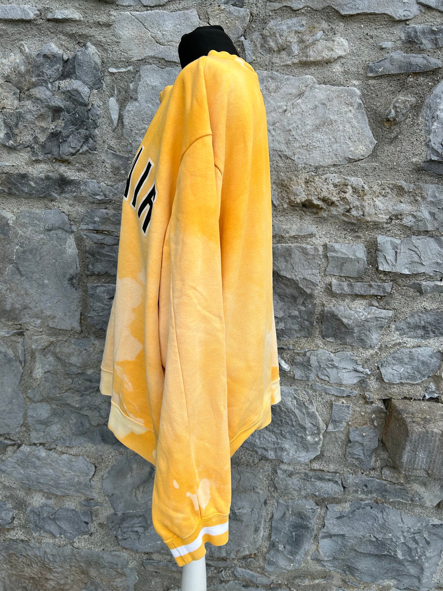 Yellow bleached sweatshirt XL