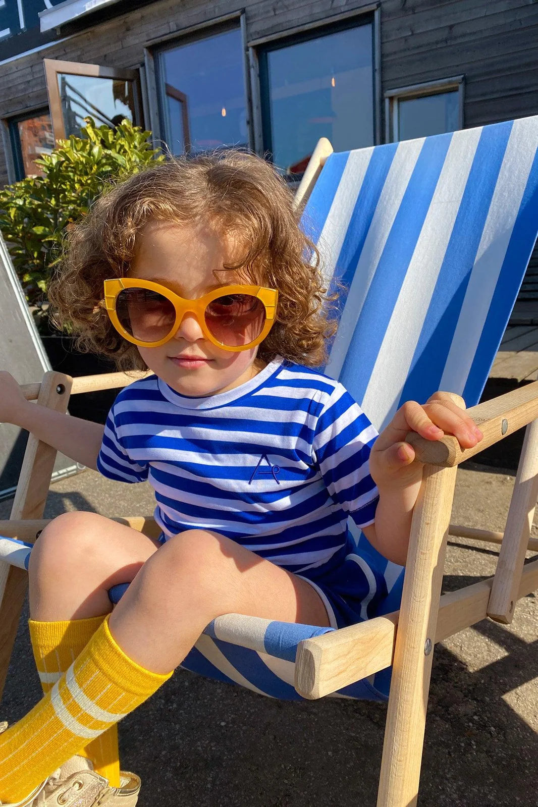 Blue stripy t-shirt 8y (128cm)
