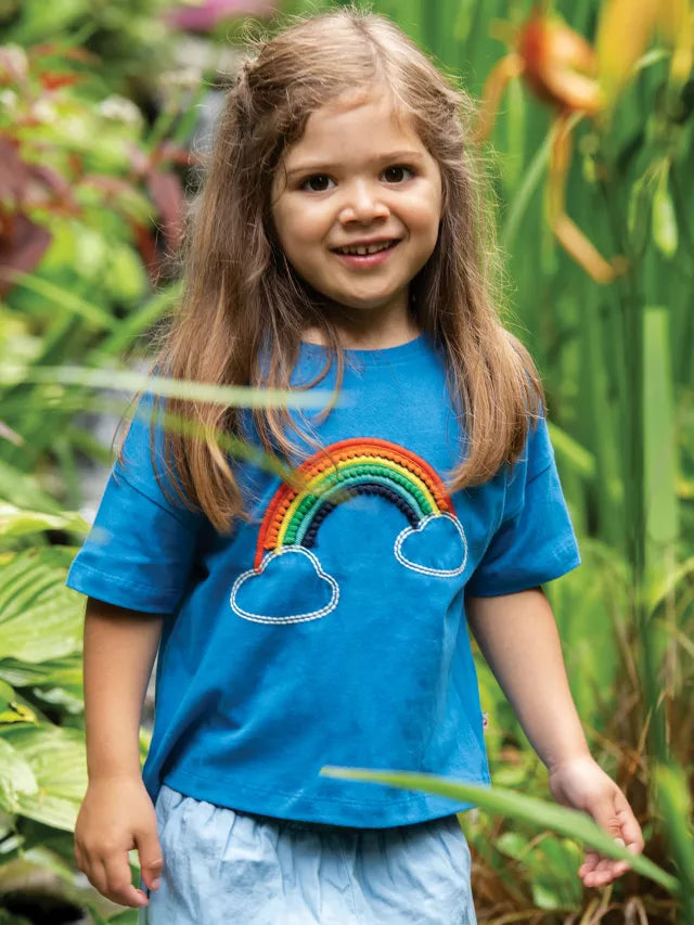 Pom Pom rainbow blue cropped T-shirt 7-8y (122-128cm)