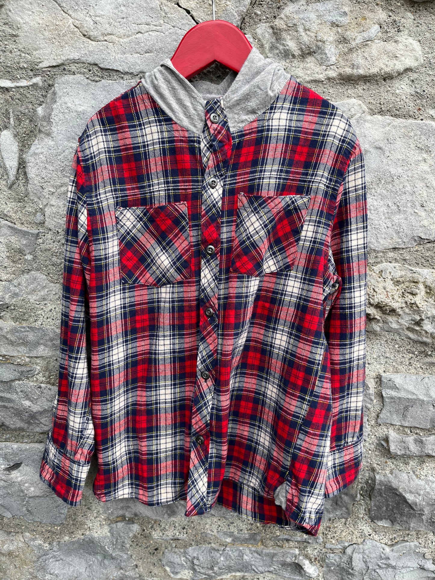 Red tartan hooded shirt 8-9y (128-134cm)