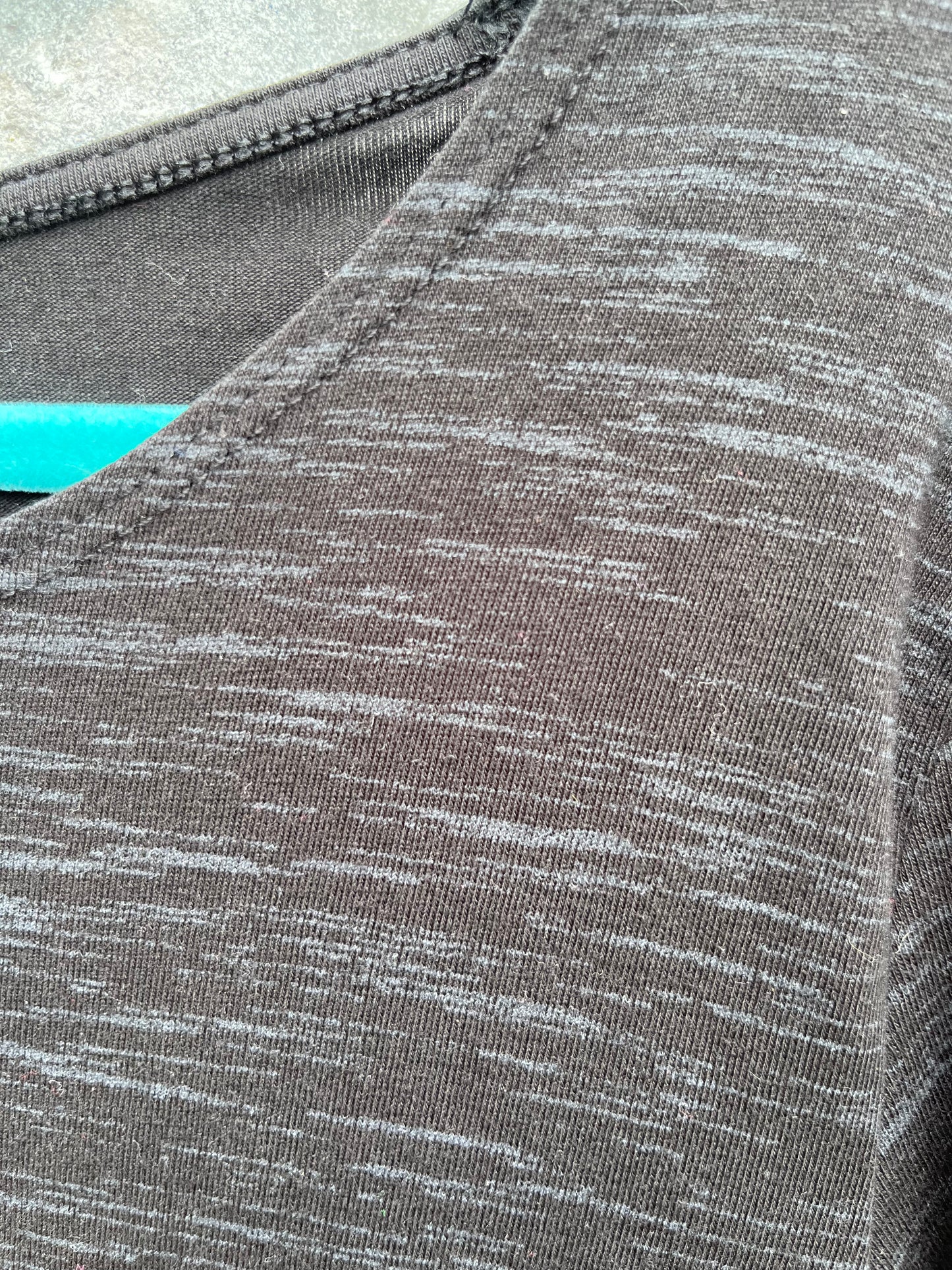 Charcoal melange top 11-12y (146-152cm)