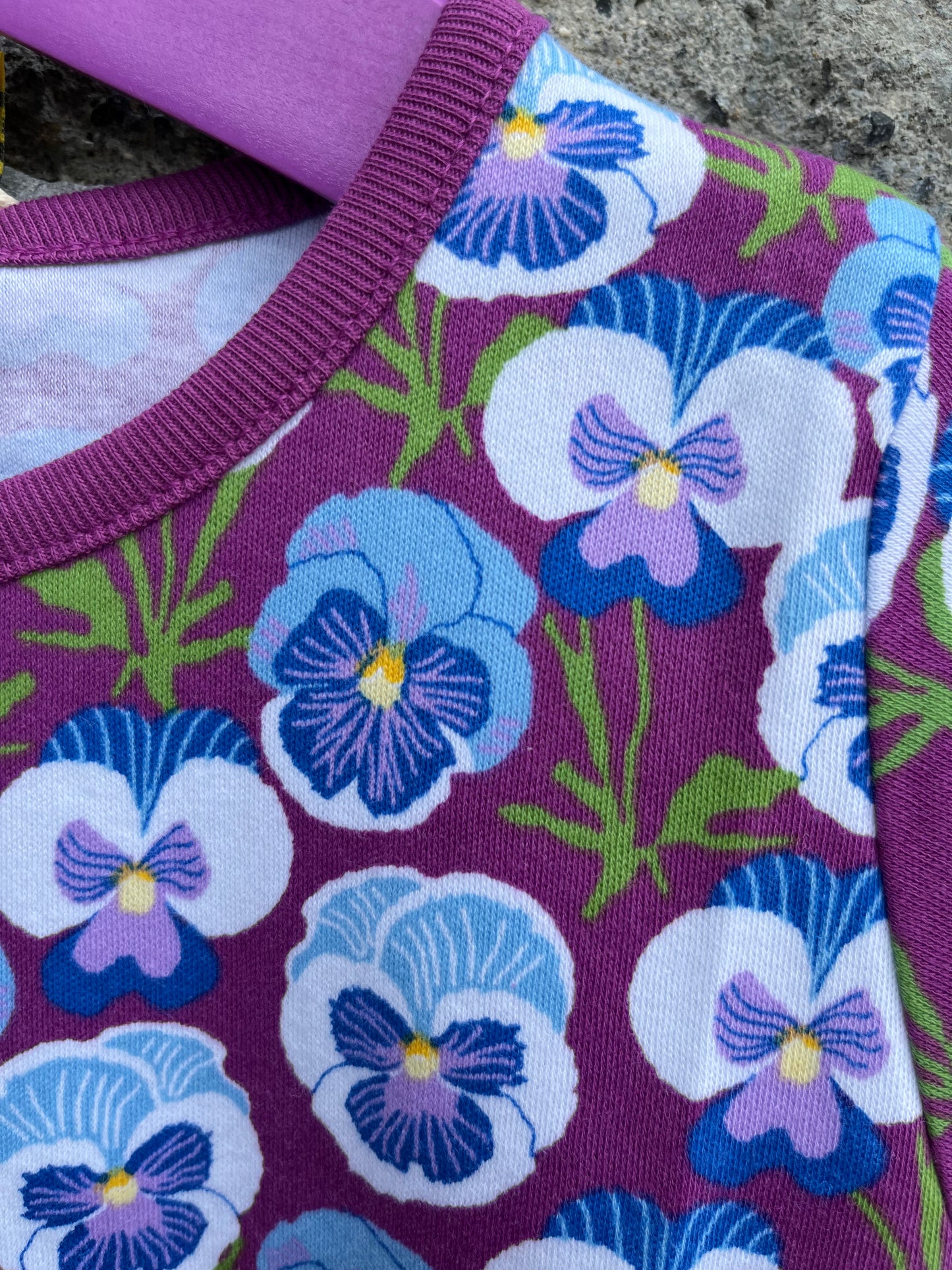 Purple pansies top 2y (92cm)
