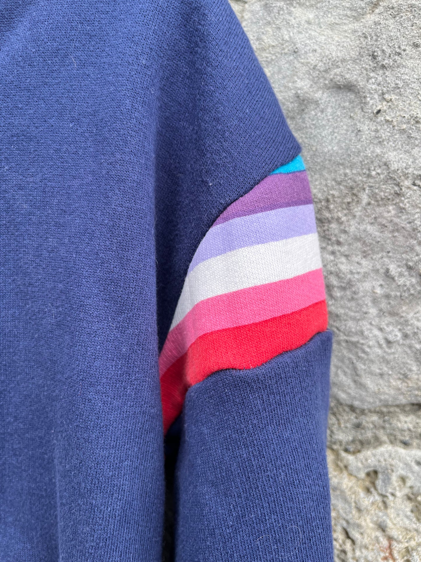Navy hoodie 6-7y (116-122cm)