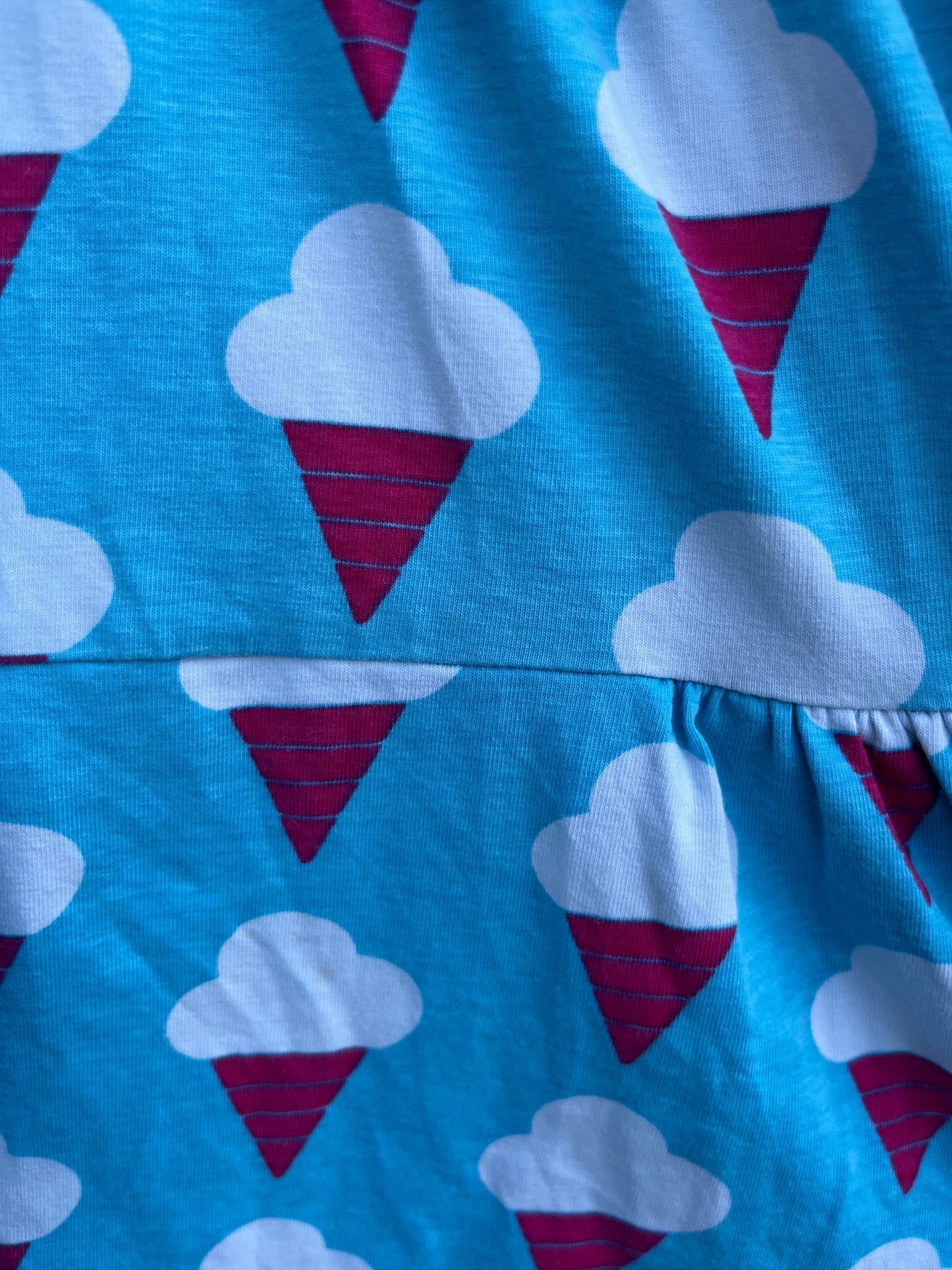 Ice cream A-line top 5-6y (110-116cm)