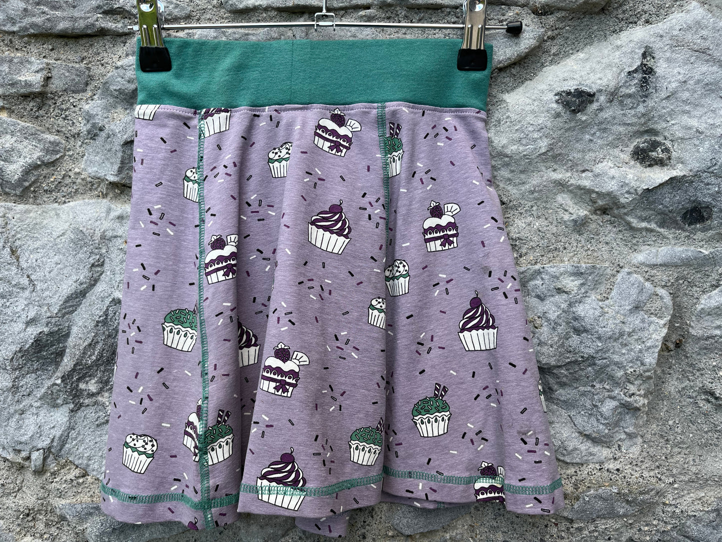 Purple cupcakes skirt 7-8y (122-128cm)