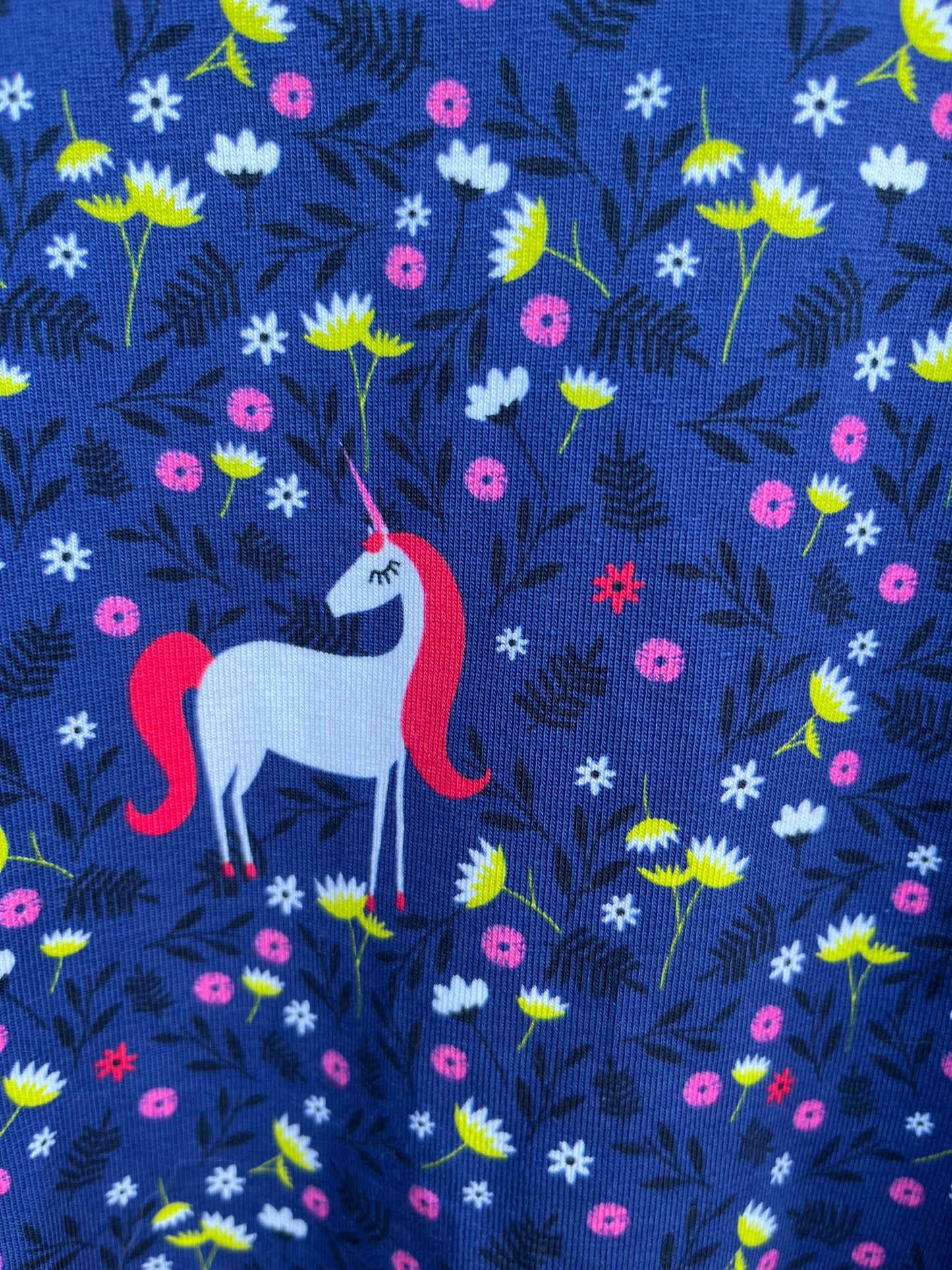 Unicorn top 9y (134cm)