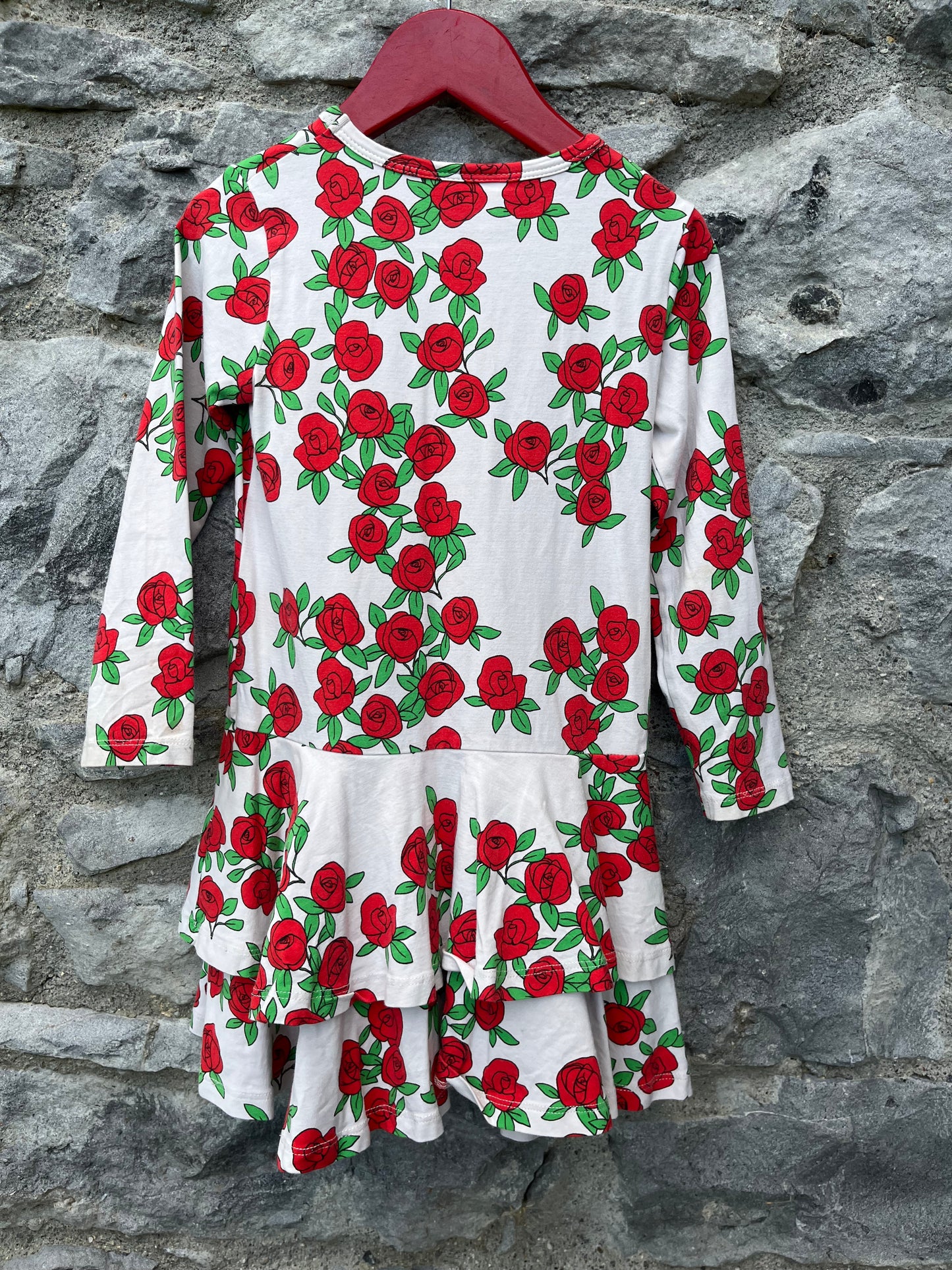 Roses tiered dress 4-5y (104-110cm)