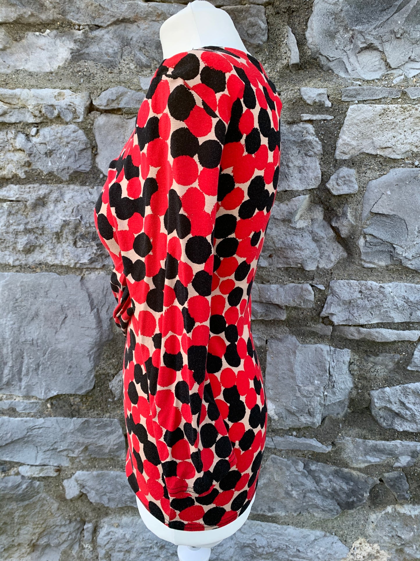 Red&black dots top uk 10
