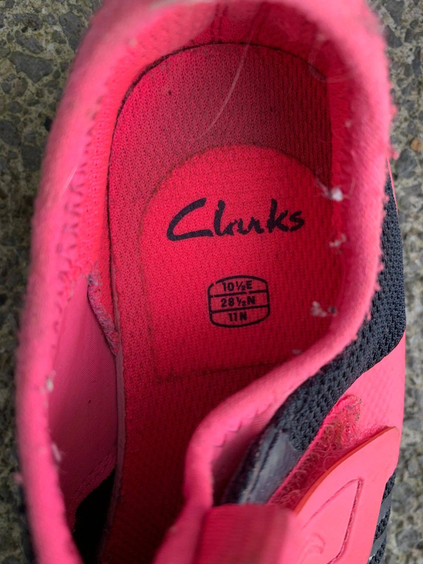 Navy&pink runners uk 10.5E (eu 28.5)