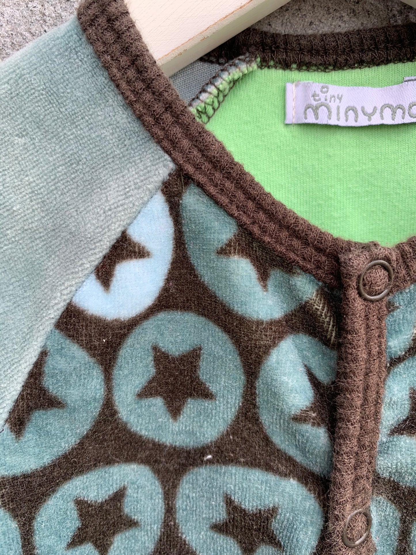 Brown velour onesie 0-1m (56cm)