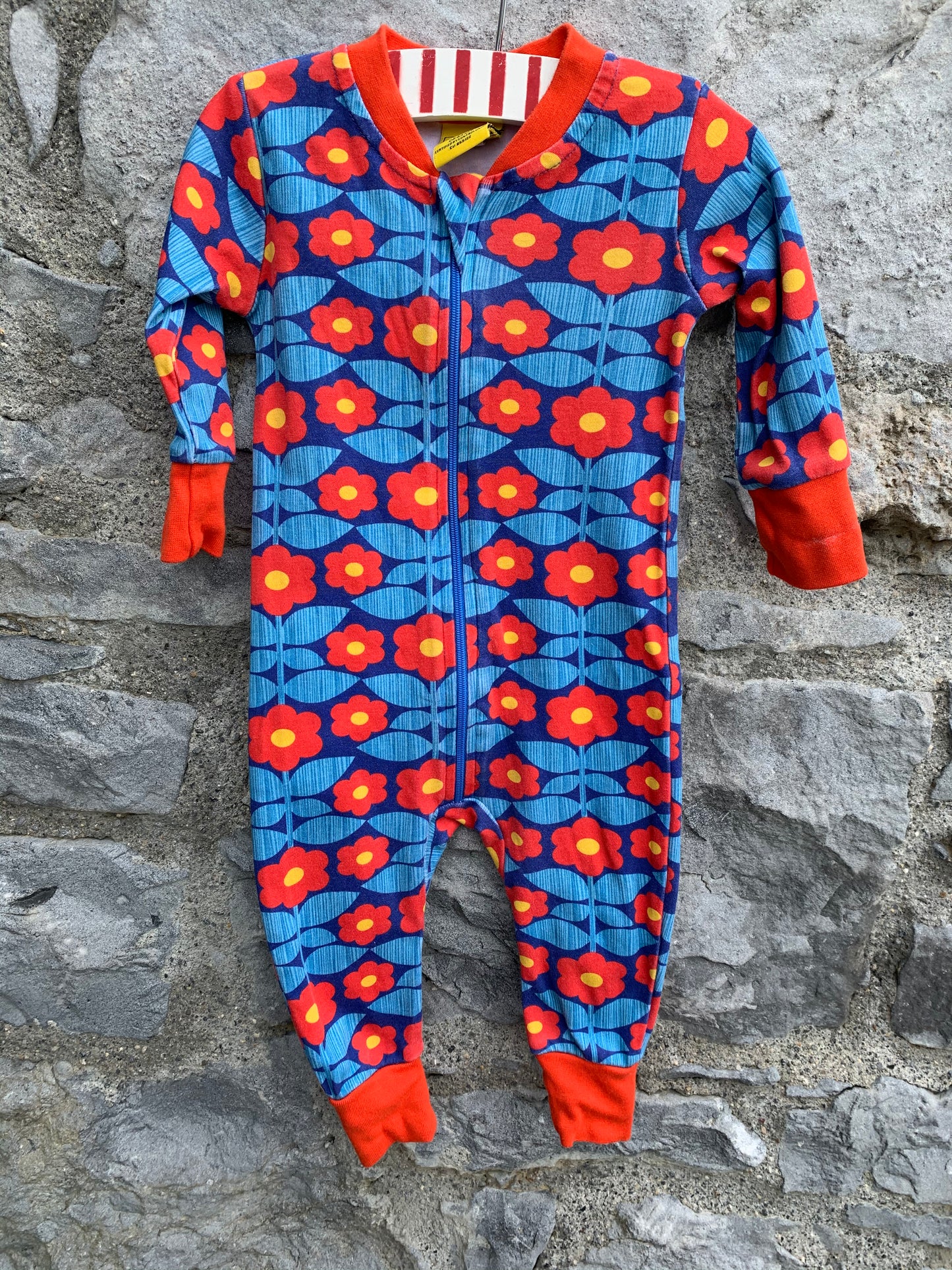 Kurbits onesie 6m (68cm)