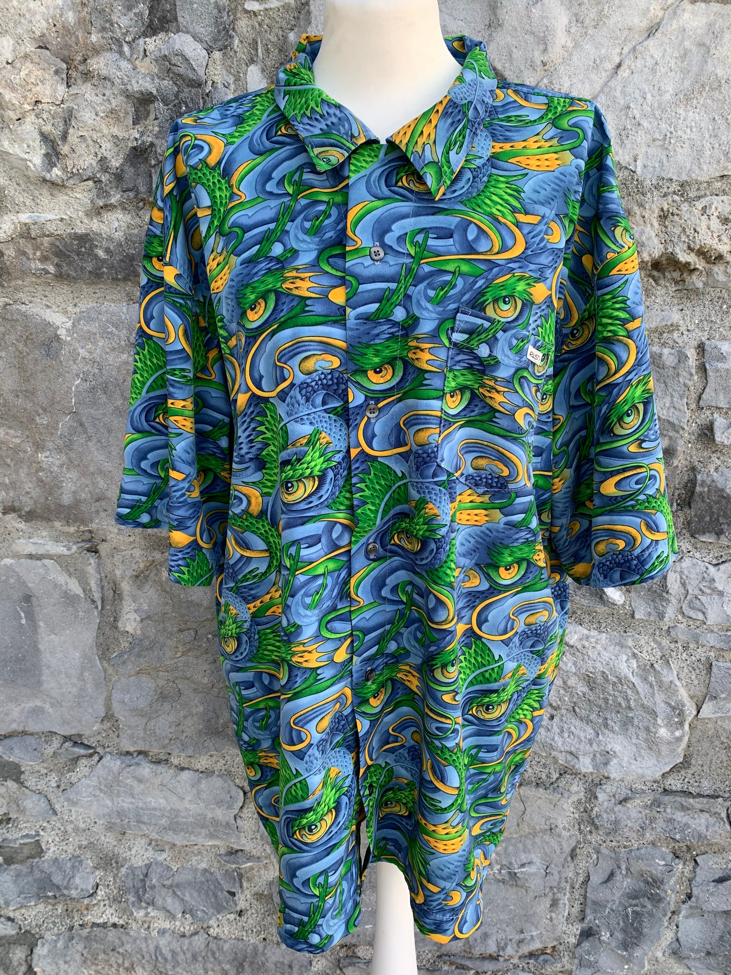 Rusty dragons shirt Large