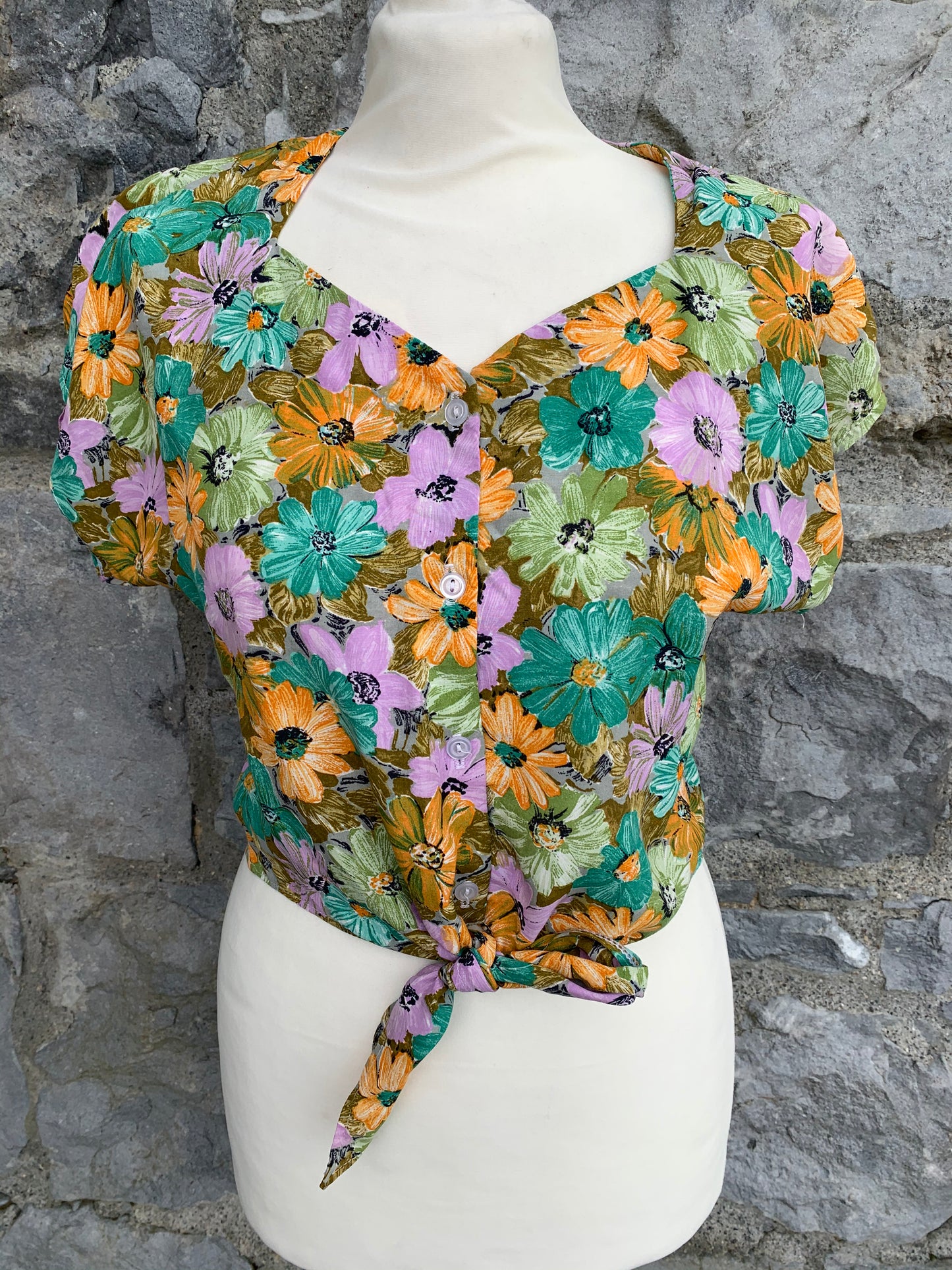 Cropped front knot shirt uk 10