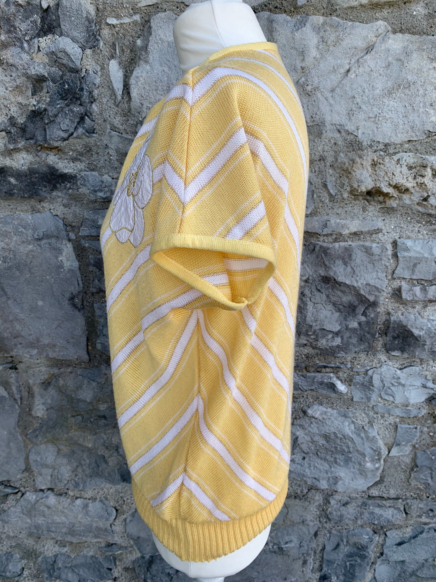 Yellow stripy top with a flower uk 10