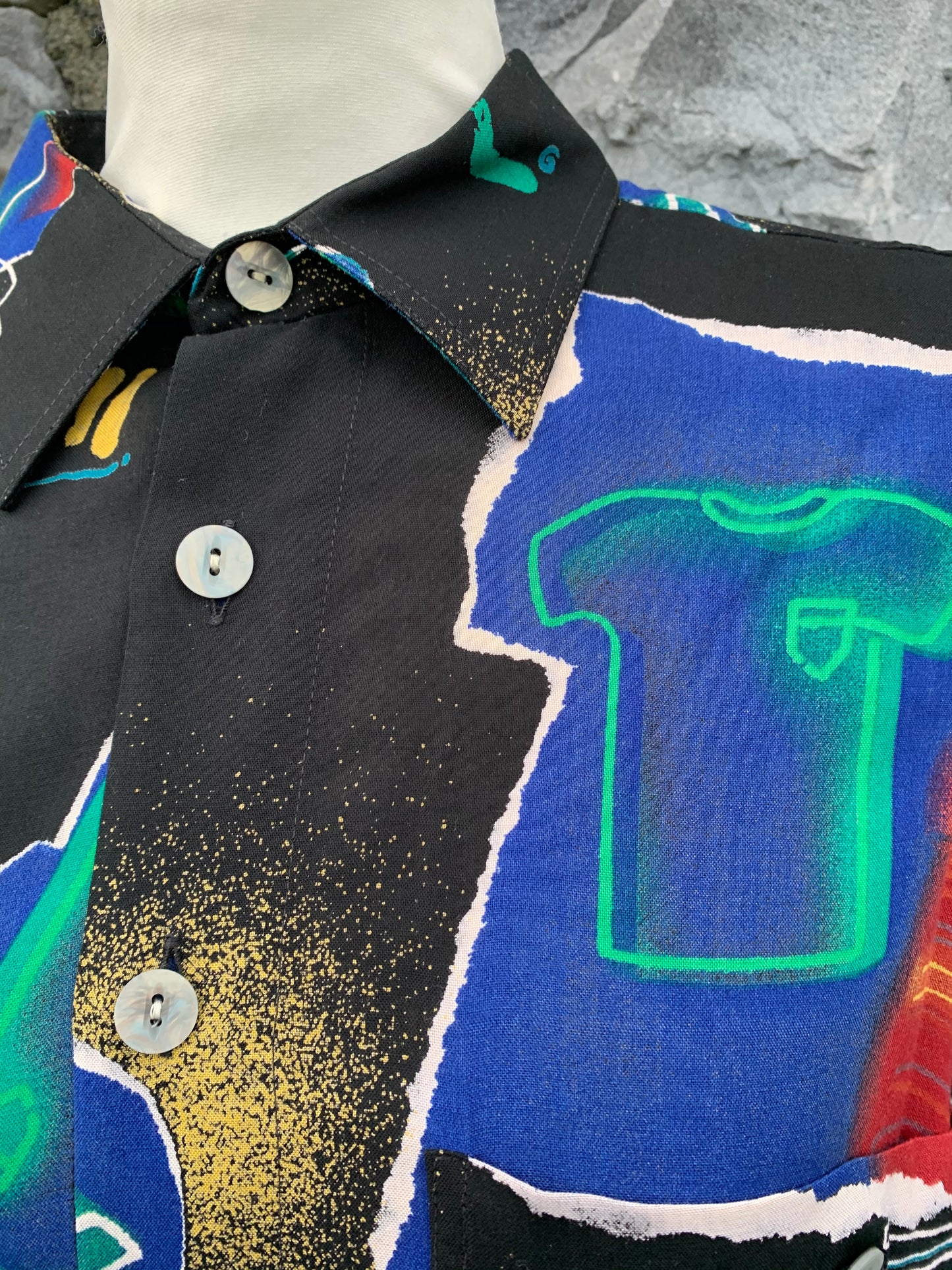 Club D'Amingo abstract shirt Medium