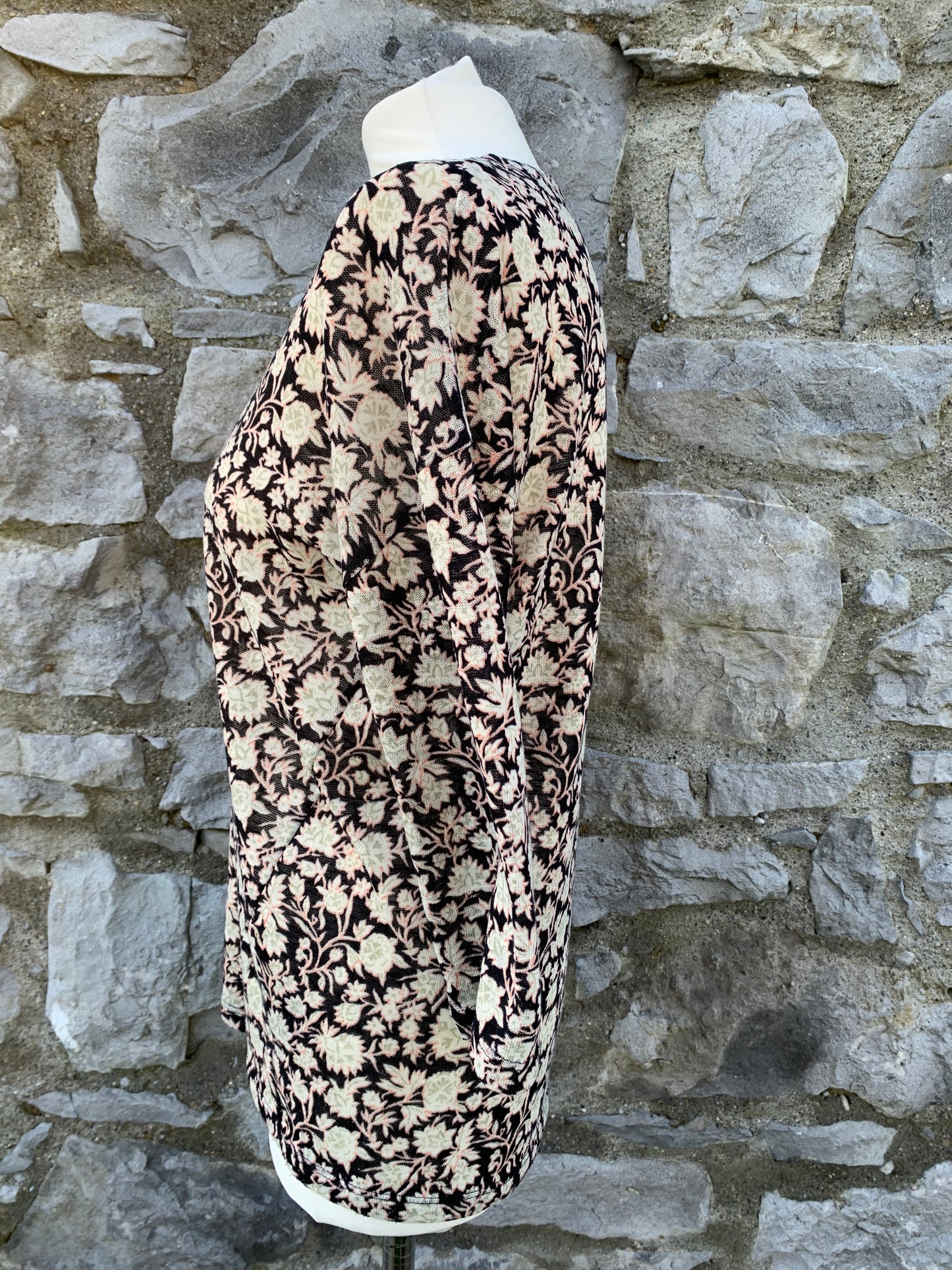 Floral top uk 12