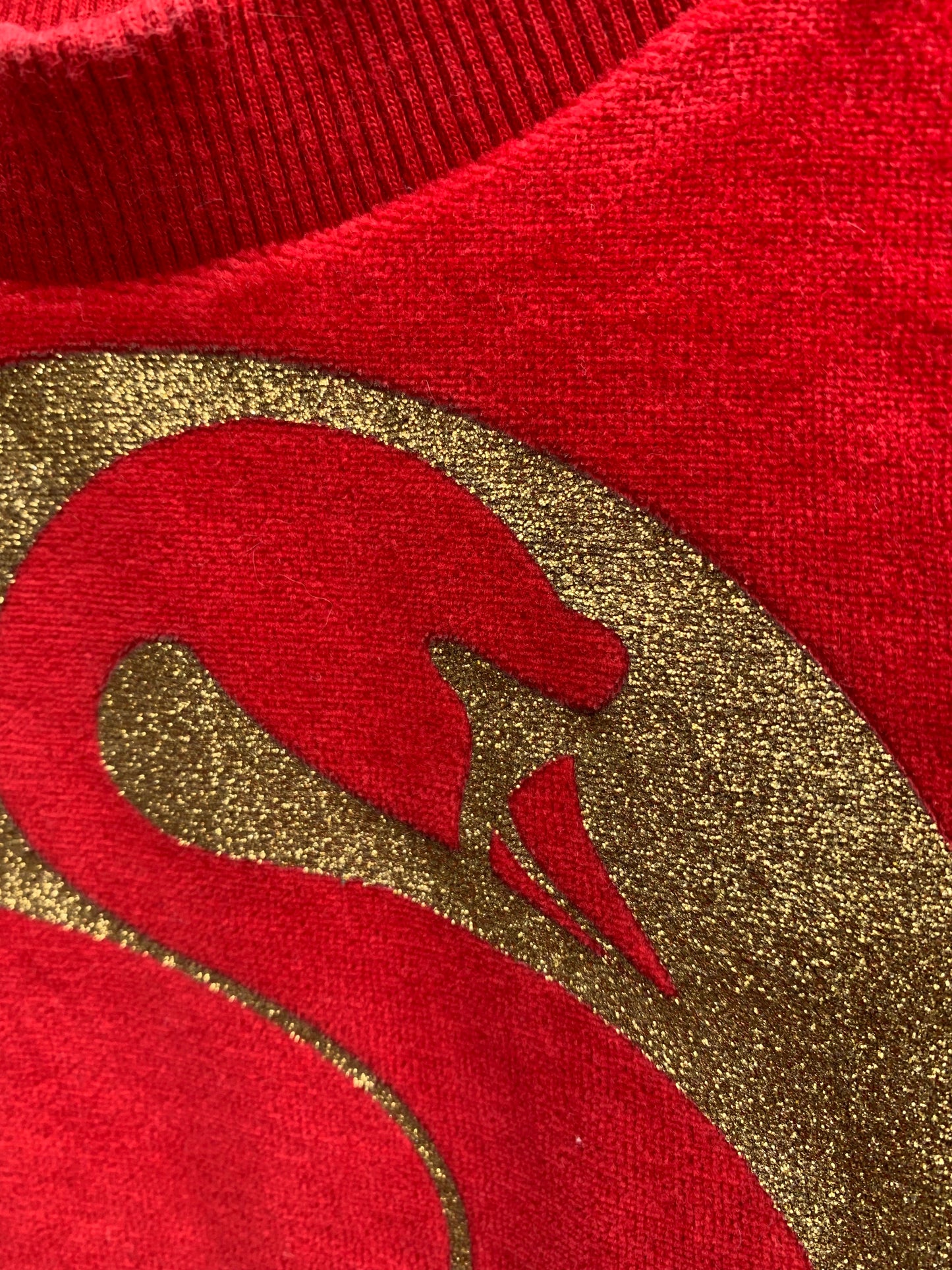 Red velour sweatshirt 6-9m (68-74cm)