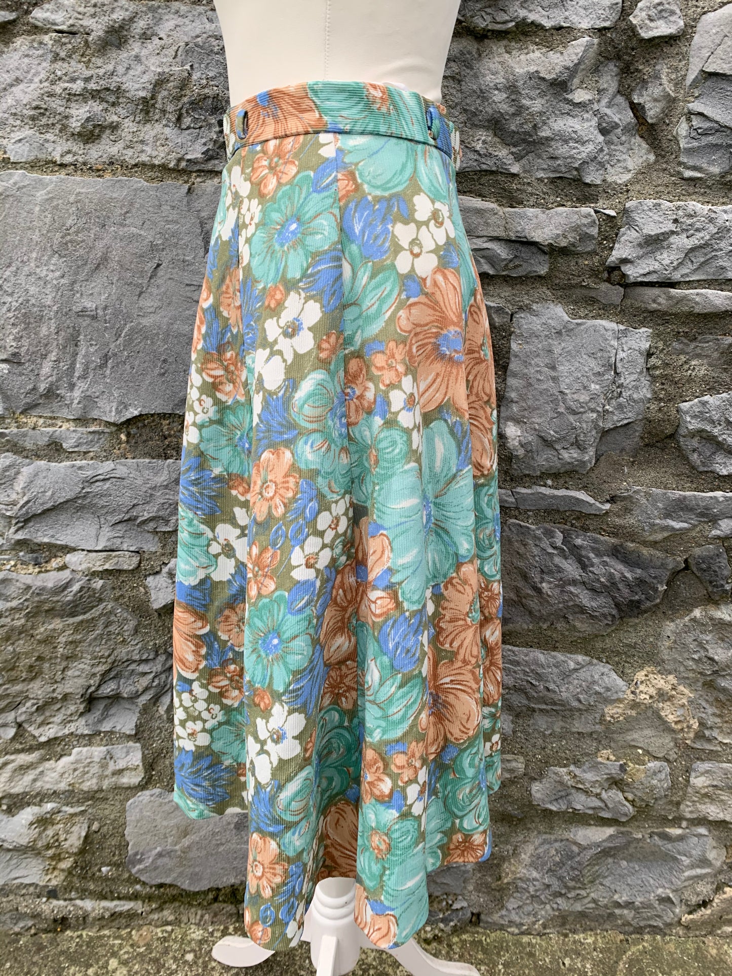 Sams pastels flowers skirt uk 8-10