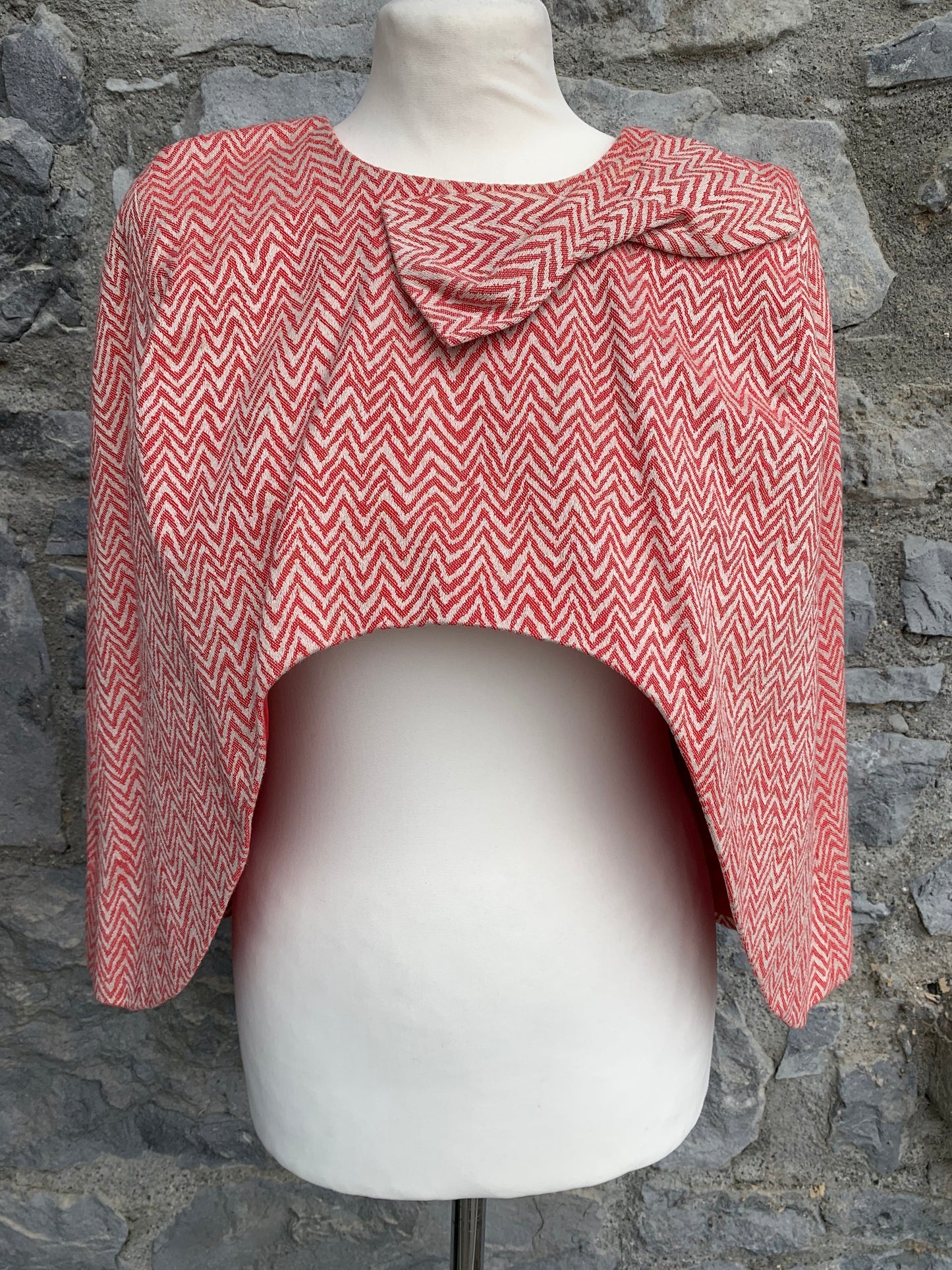Chevron cape uk 10