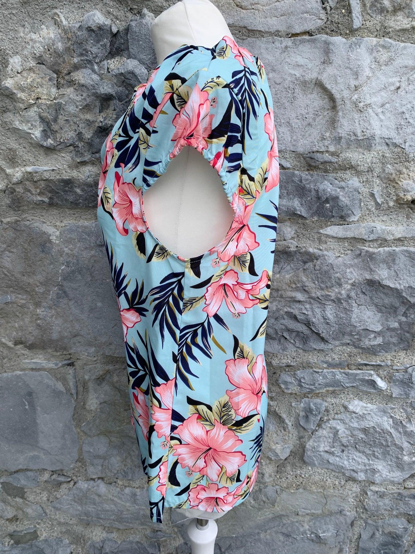 Hibiscus top uk 10