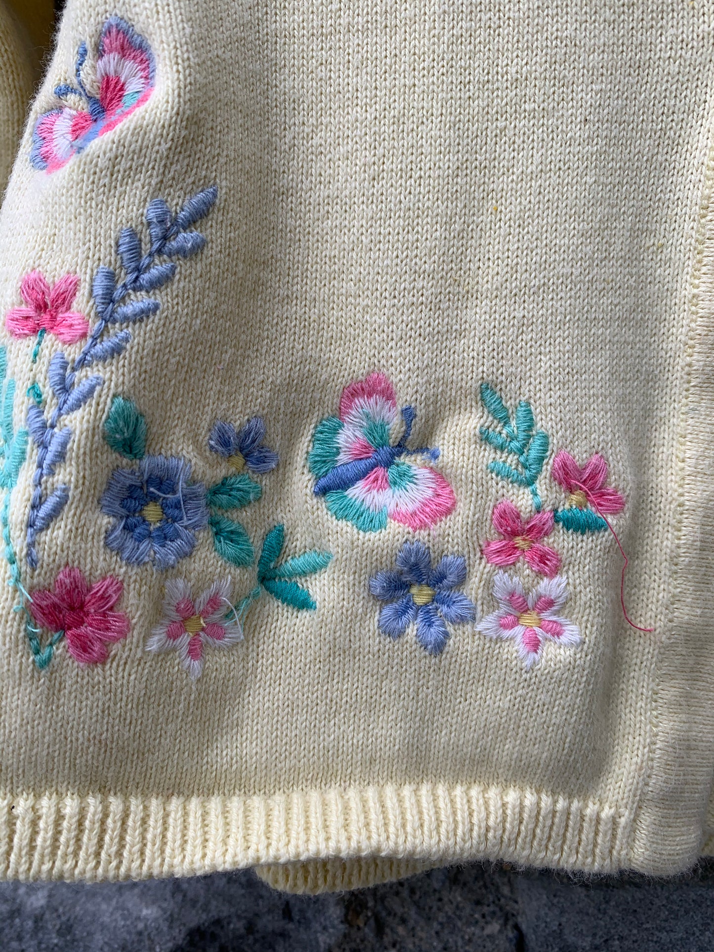 Yellow embroidered cardigan 9-12m (74-80cm)